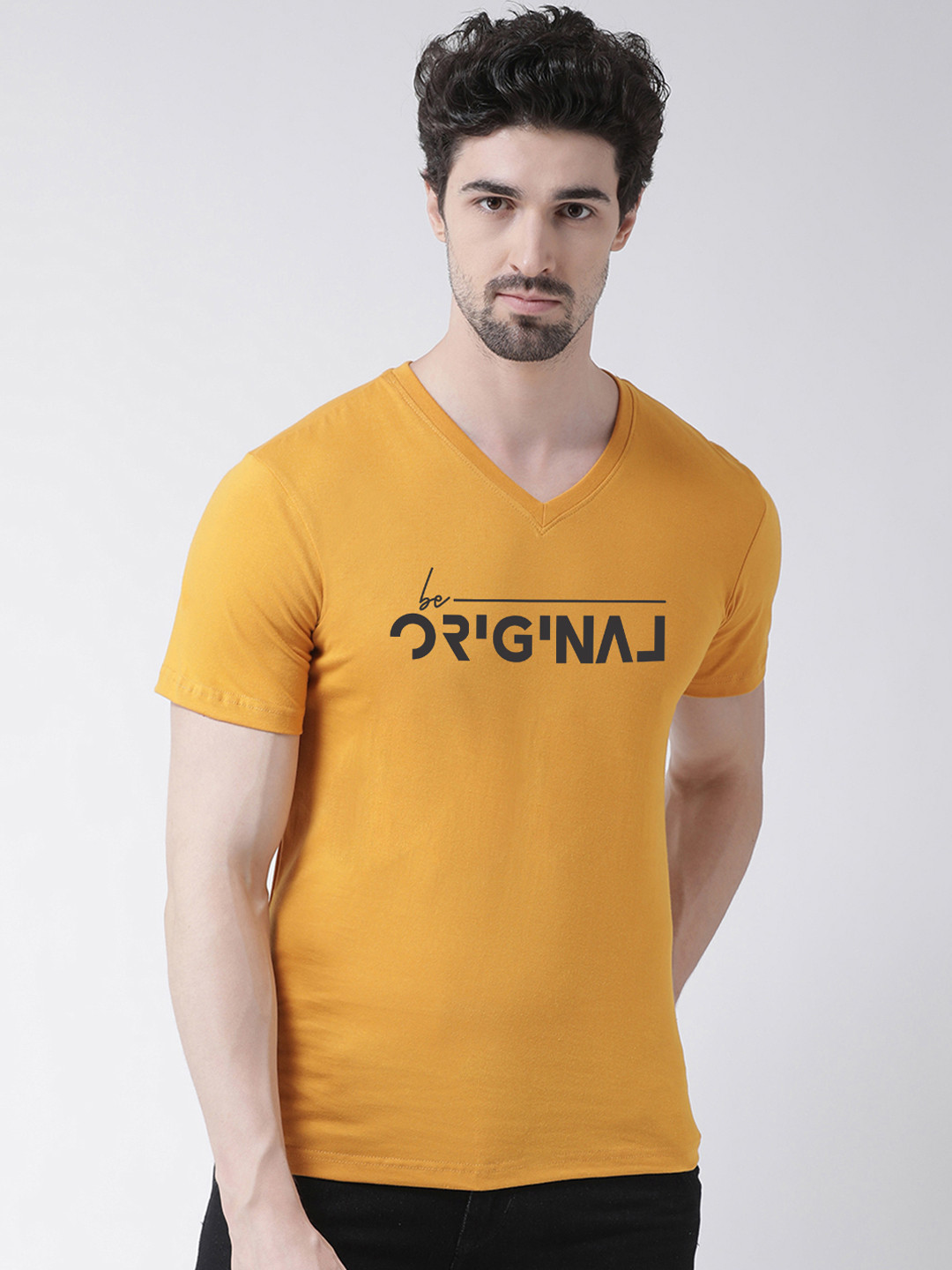 Friskers Men Yellow Printed V-Neck T-shirt