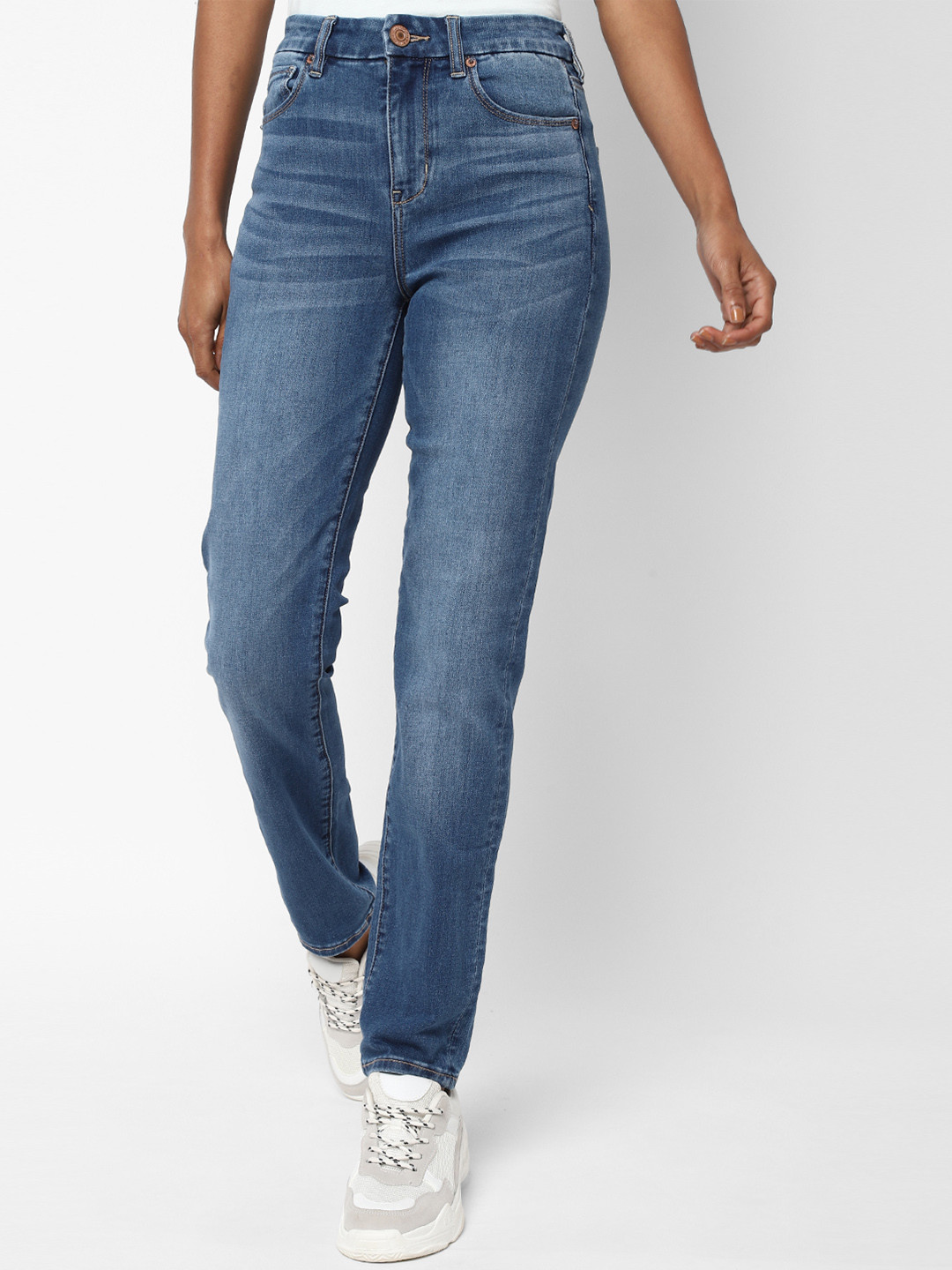 AMERICAN EAGLE OUTFITTERS Women Blue Regular Fit Mid-Rise Clean Look Stretchable Jeans