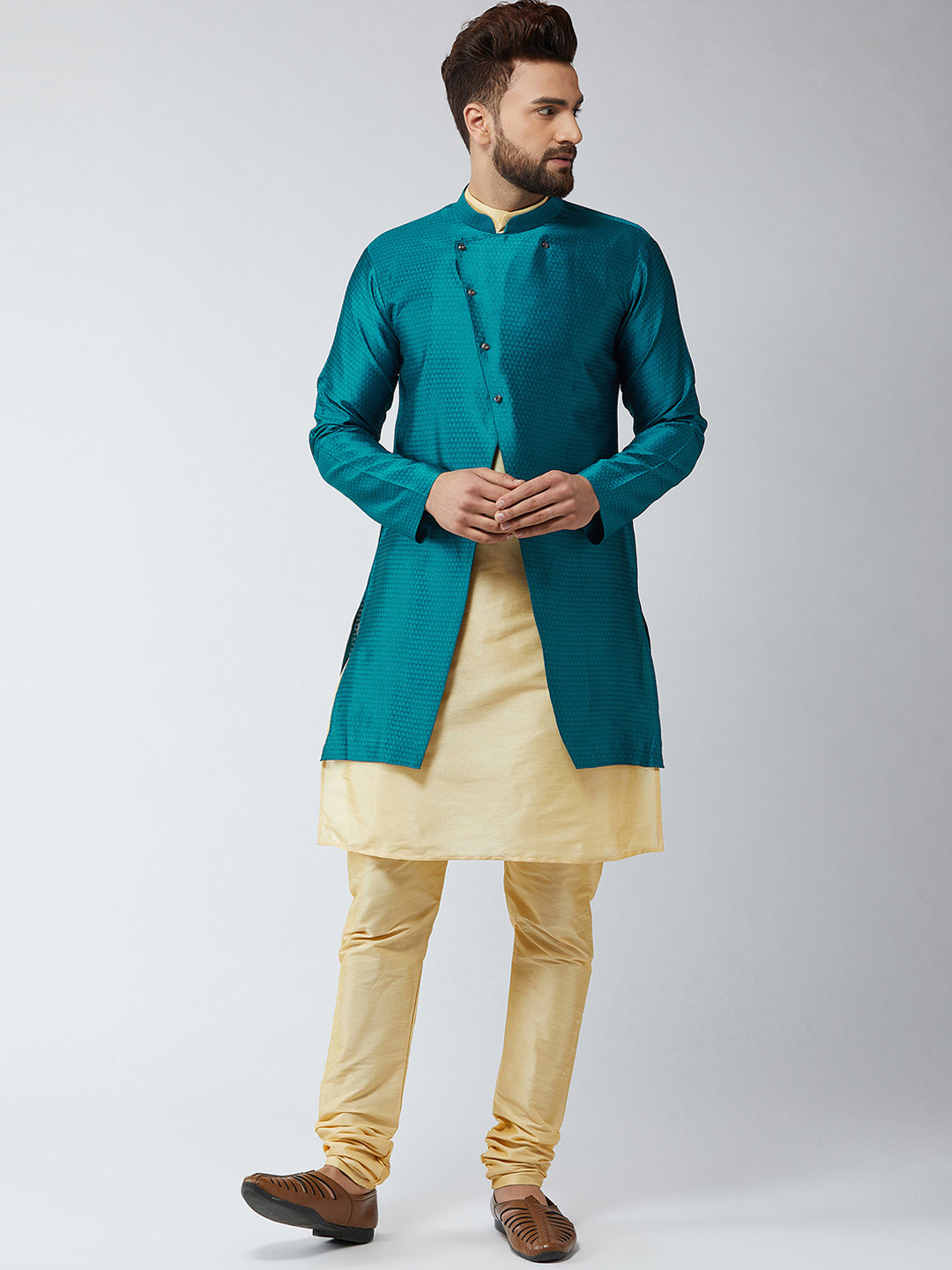 SOJANYA Men Gold-Toned & Peacock Blue Self Design Sherwani Set