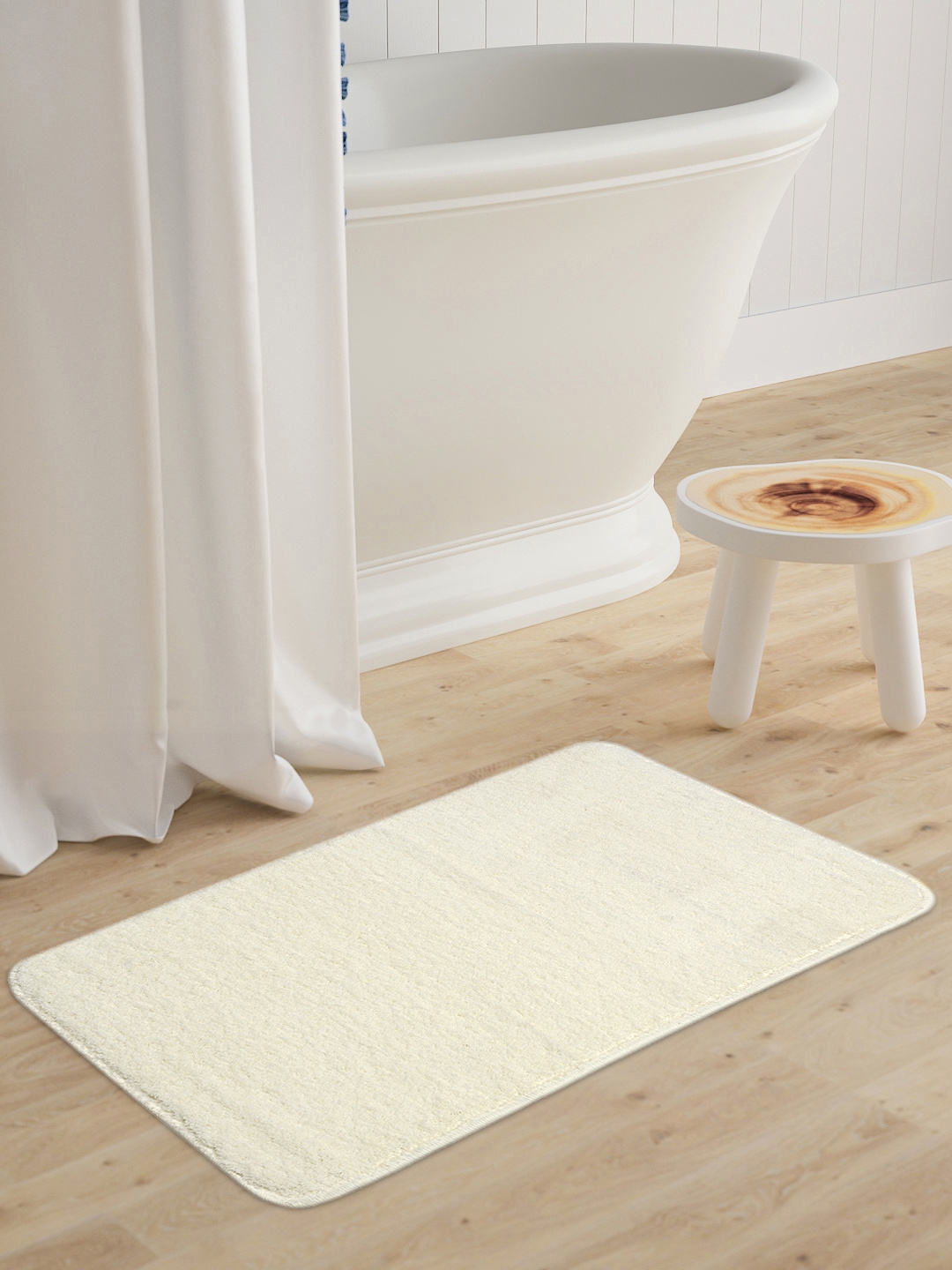 Saral Home Off White Solid Microfibre Anti Skid Bath Mat
