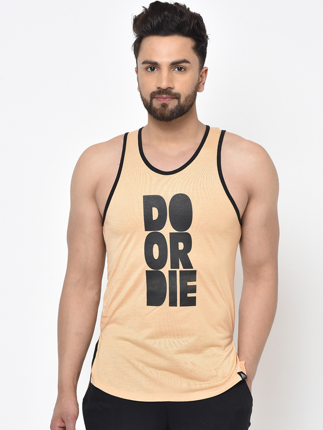 Aesthetic Bodies Men Beige & Black Printed Round Neck T-shirt