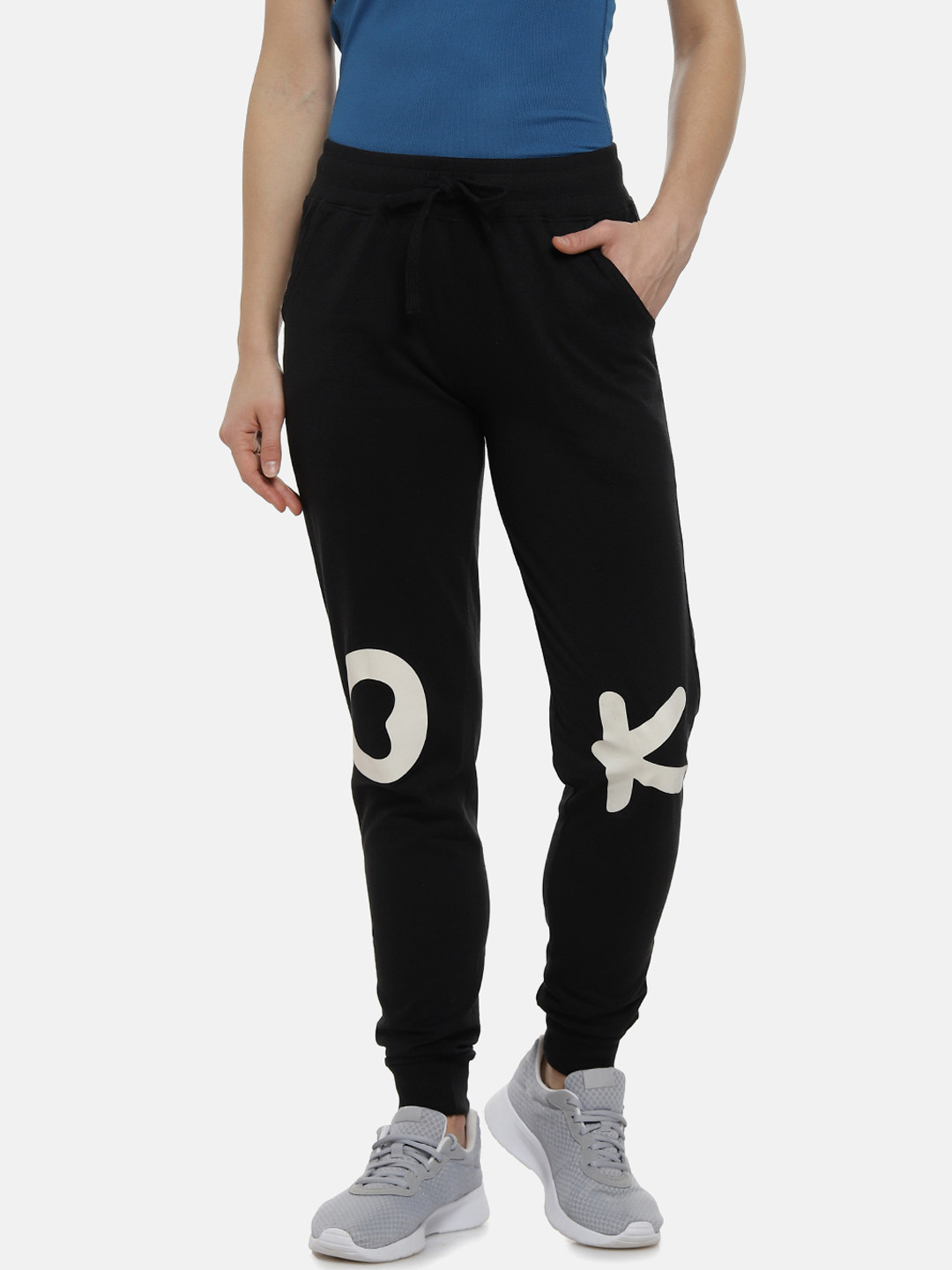 Campus Sutra Women Black & White Printed Track Pants