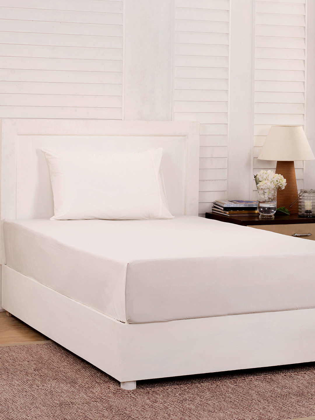 MASPAR White Cotton 200 TC Single Fine Bedsheet with a Pillow Cover-87 x 93 inches