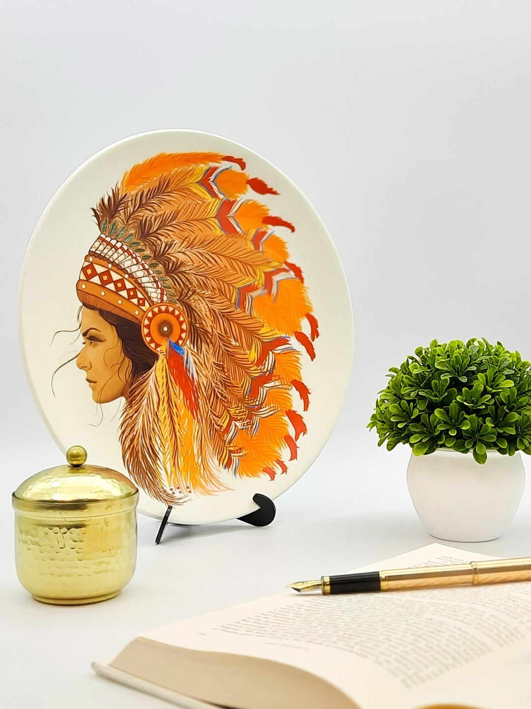 KOLOROBIA DAUNTLESS RED INDIANS Bone China Ethnic Motifs Glossy Hall Wall Plates-8In