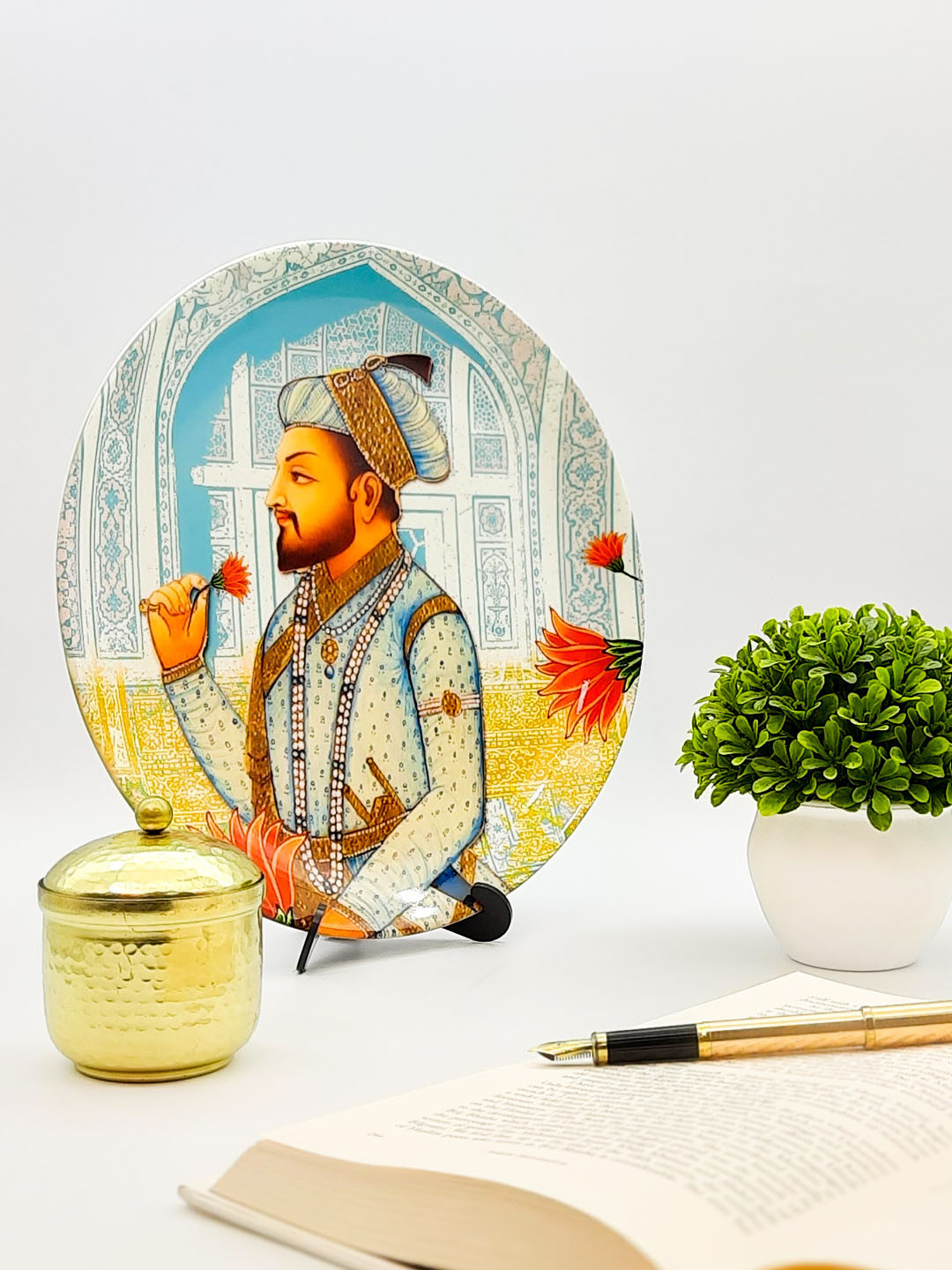 KOLOROBIA MUGHAL EMPEROR SHAHNAHAN Bone China Ethnic Motifs Glossy Hall Wall Plates-10In