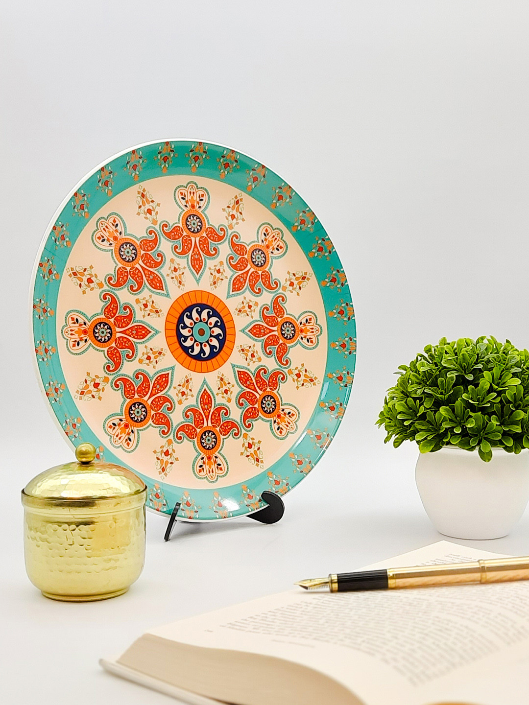KOLOROBIA Majestic Paisley Ceramic Ethnic Motifs Glossy Hanging Hall Wall Plates-8In