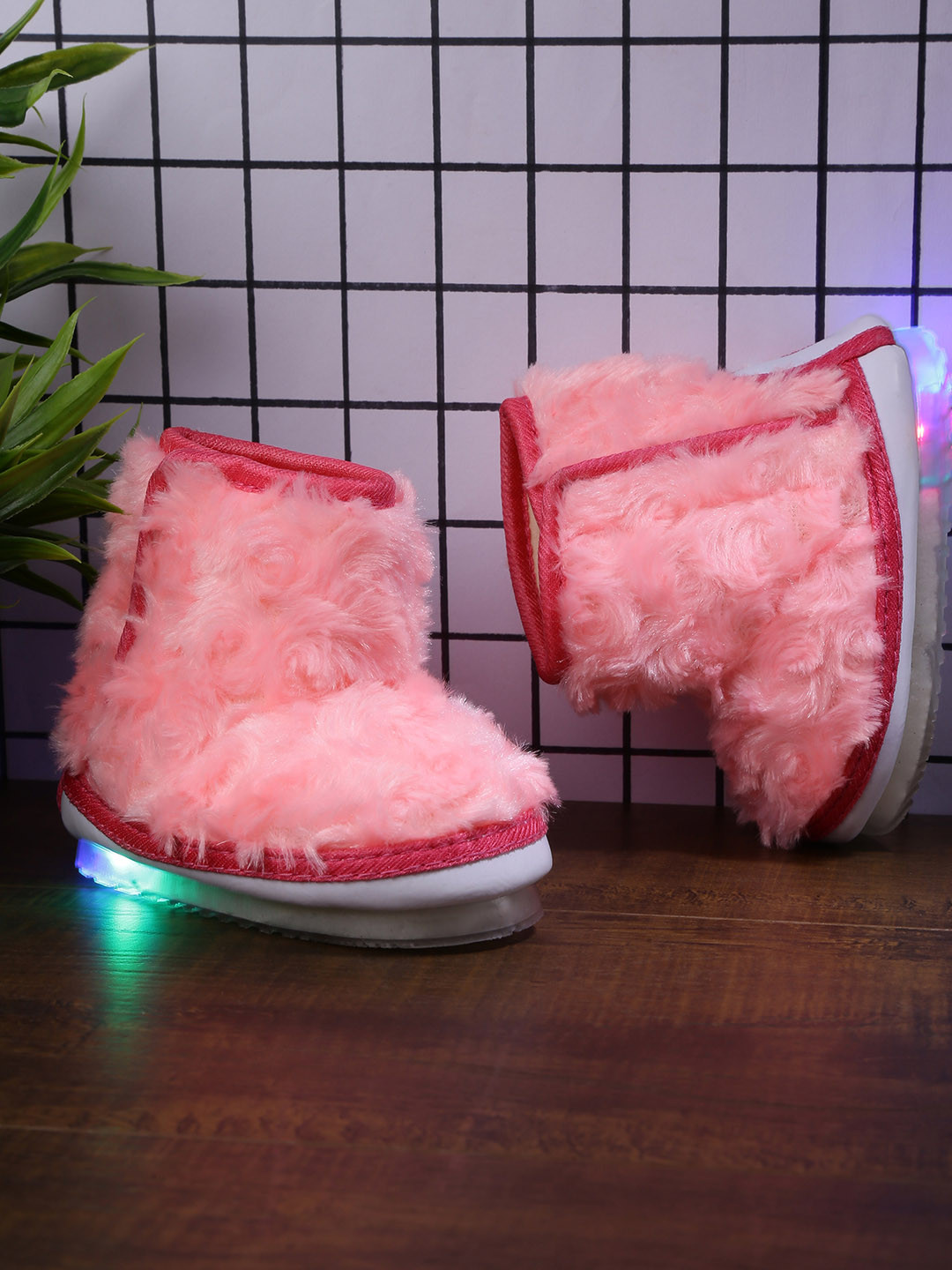 CHiU Unisex Kids Pink Solid Textile High-Top LED Slip-On Sneakers