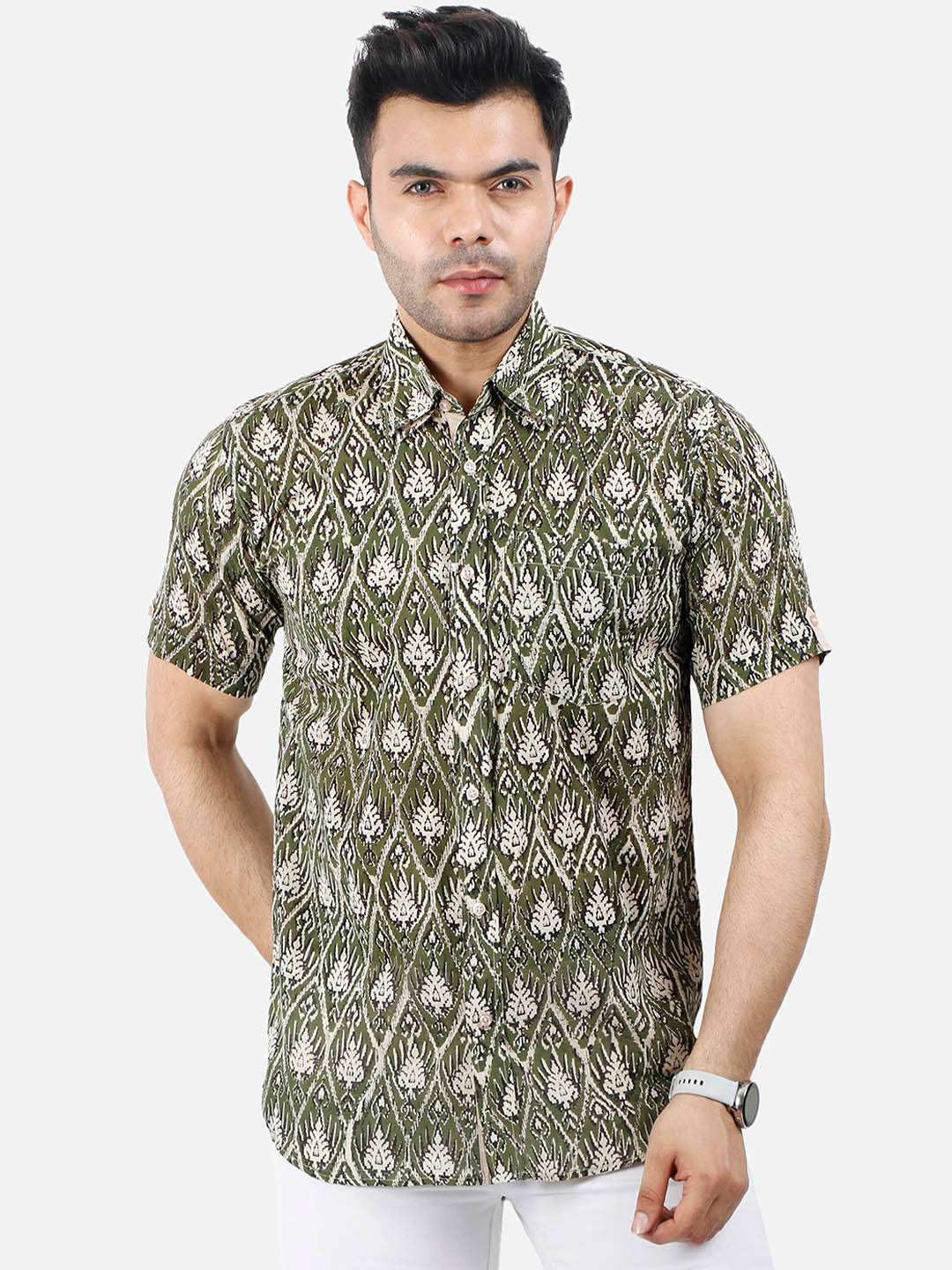 Wintage Men Olive Green & White Slim Fit Printed Casual Shirt