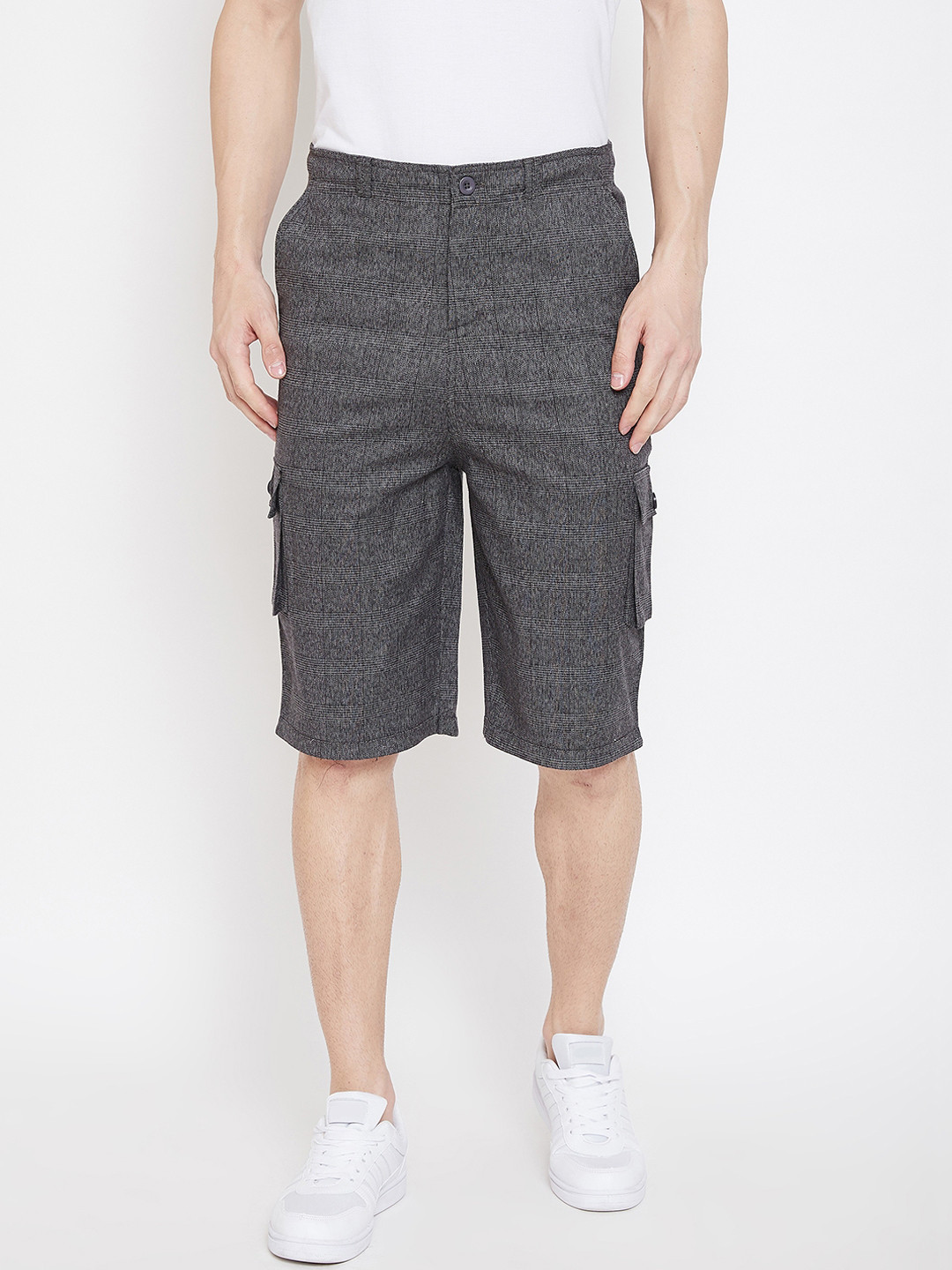 Hypernation Men Grey Checked Cargo Shorts