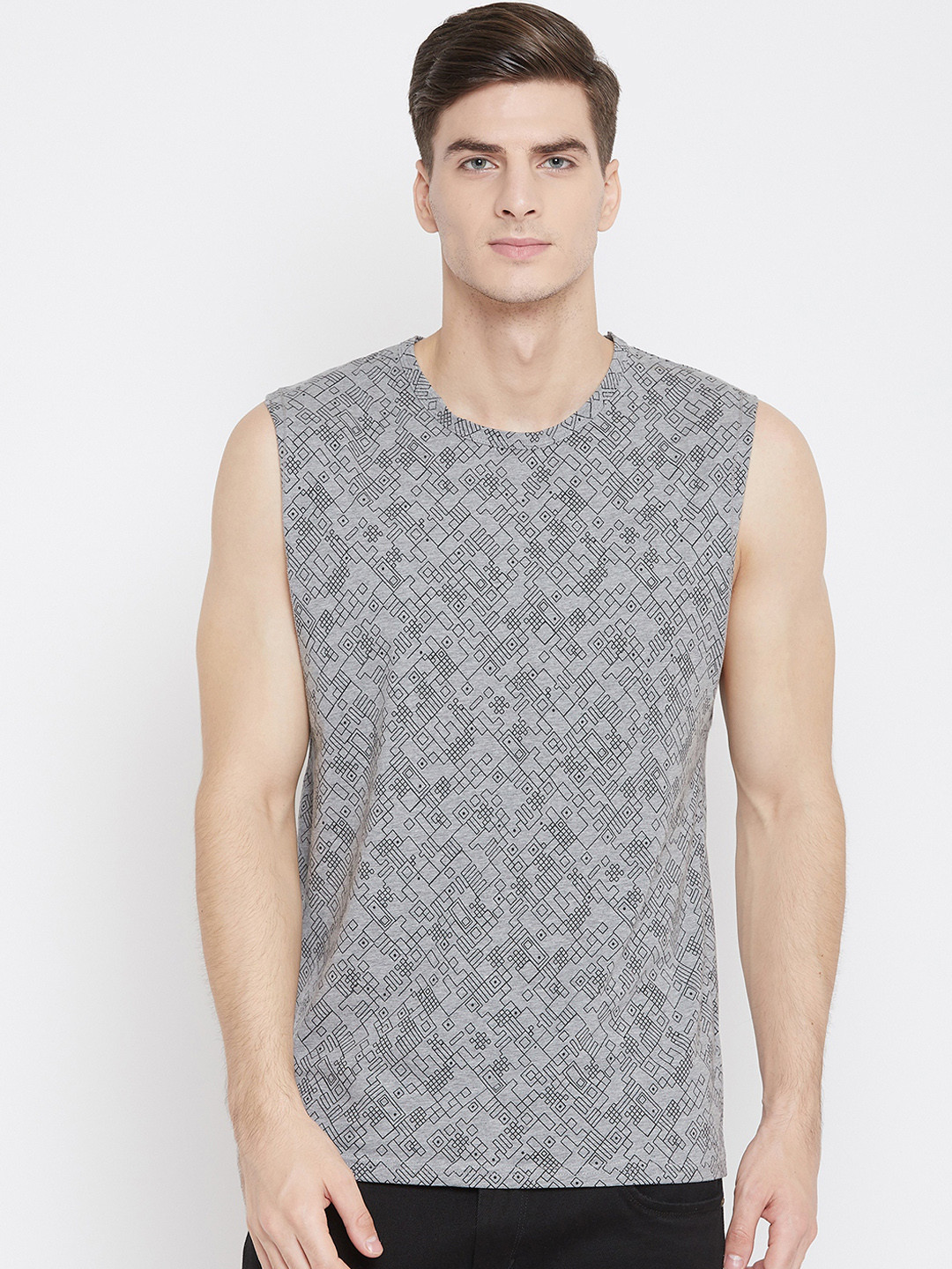 Hypernation Men Grey Printed Round Neck Pure Cotton T-shirt
