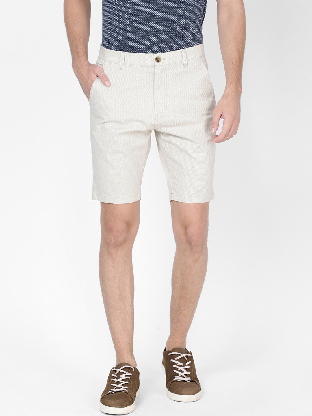 t-base Men Beige Solid Slim Fit Chino Shorts