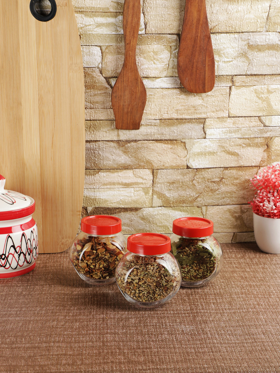 INCRIZMA  Transparent & Red 6 Pieces Bella Spice Mini Jars With Lid