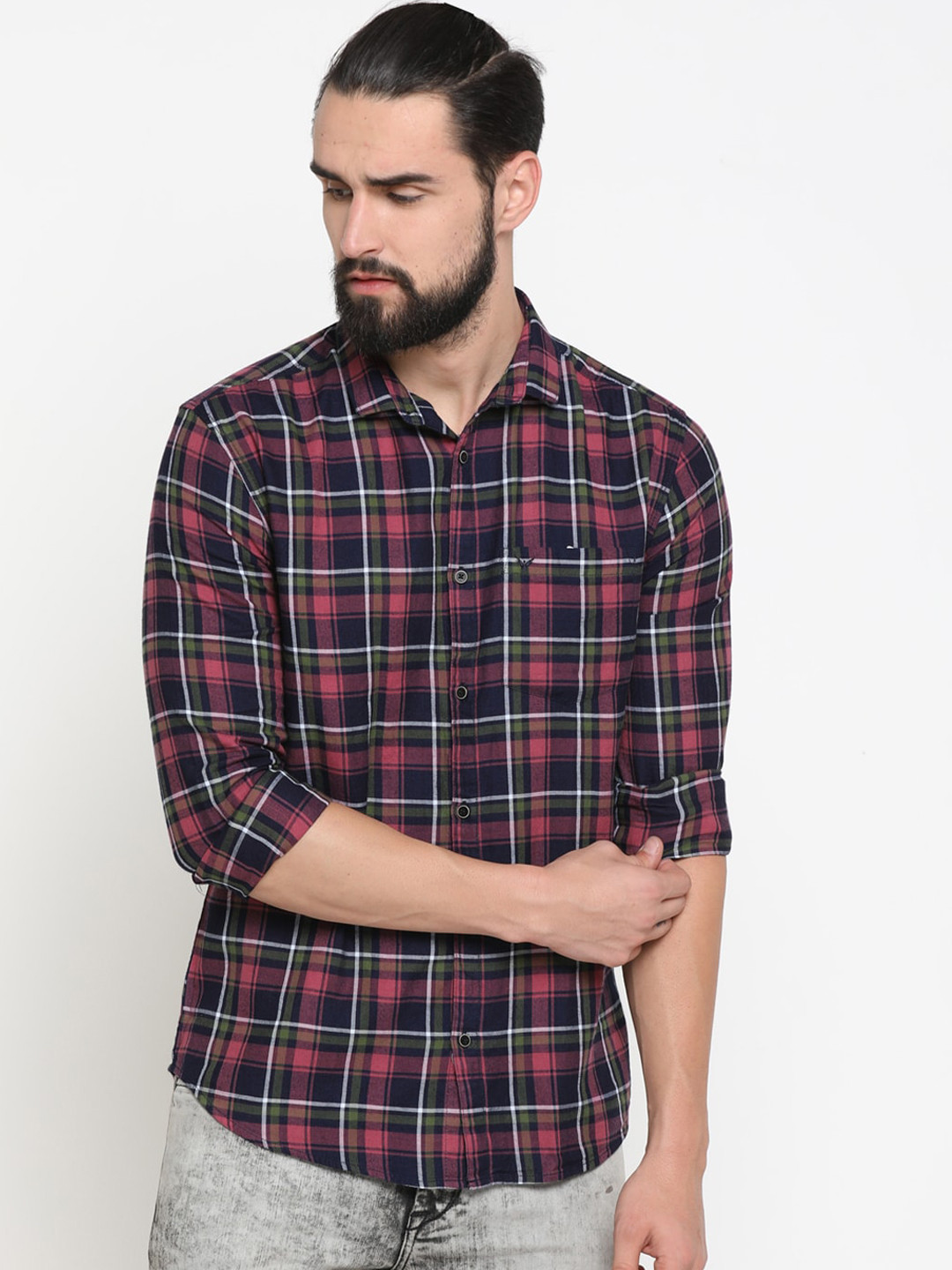 SHOWOFFFF Men Navy Blue & Red Slim Fit Checked Casual Shirt