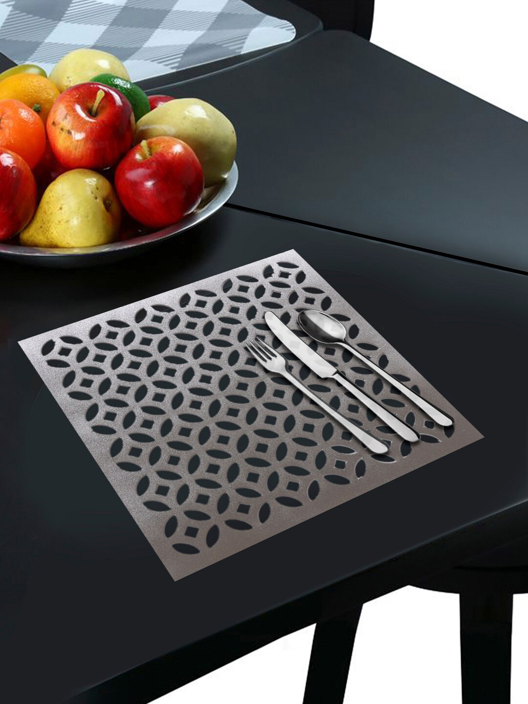 Kuber Industries Set of 6 Silver-Toned Geometric Pattern PVC Soft Leather Dining Table Mat
