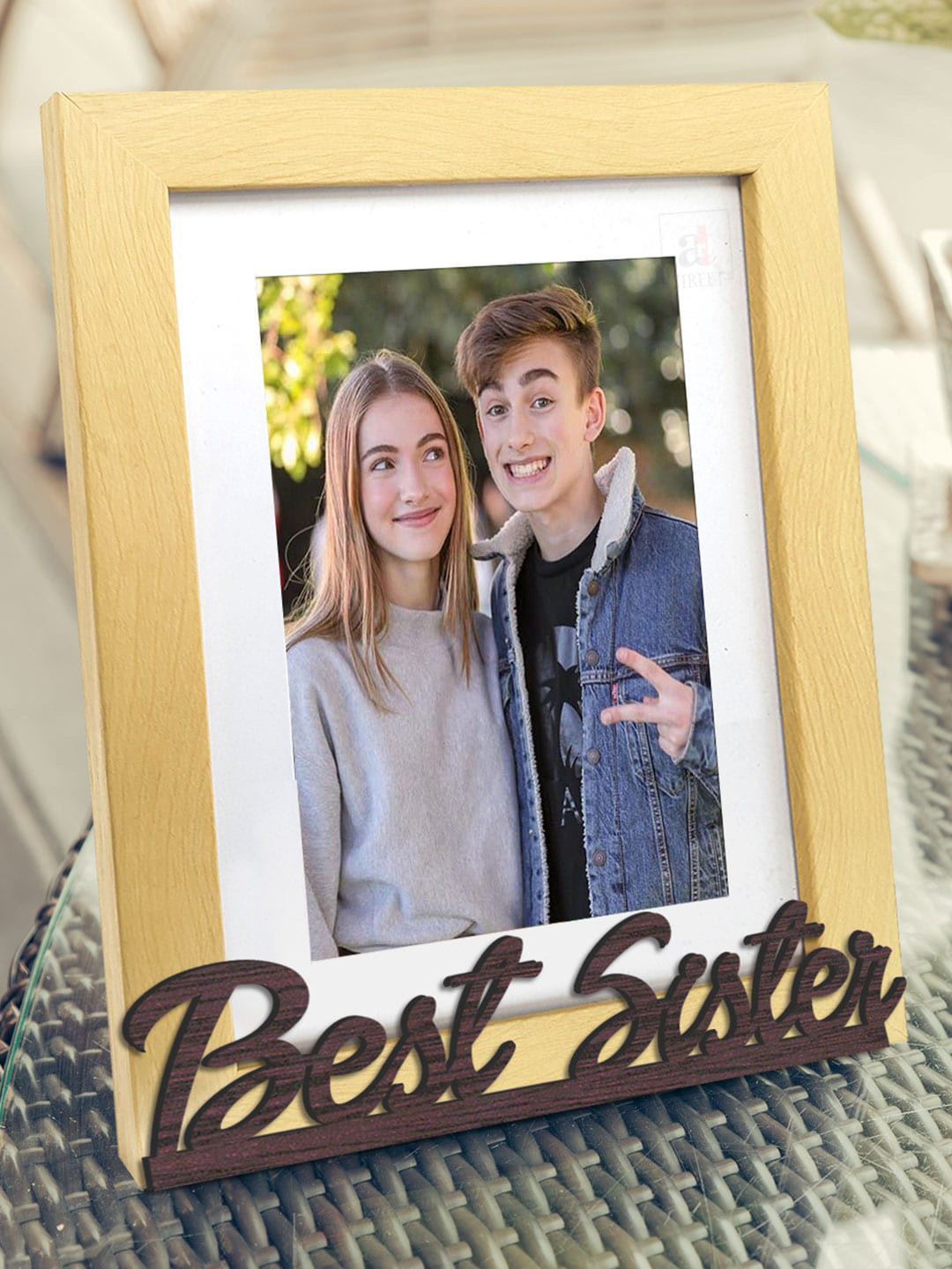 Art Street Unisex Beige & Brown Best Sister Individual Customize Table Top Photo Frame