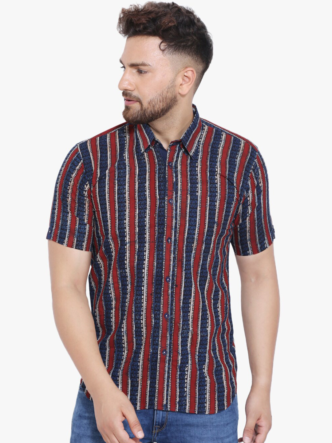 Wintage Men Red & Blue Tailored Fit Striped Casual Shirt