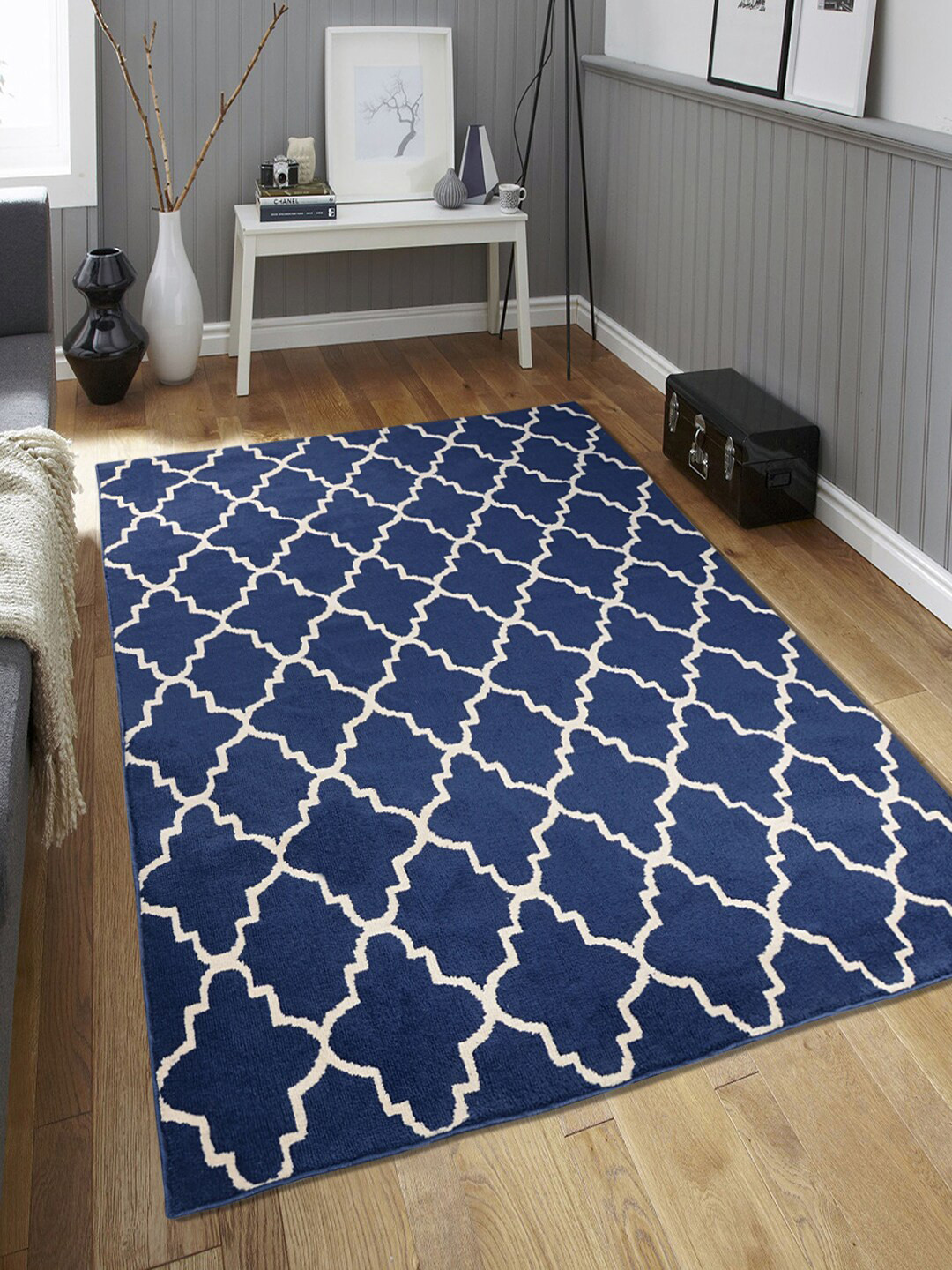 Saral Home Navy Blue & White Geometric Ogee Designer Anti-Skid Carpet