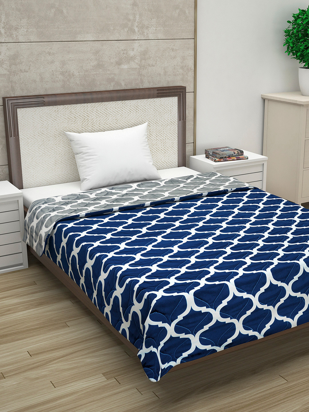 Divine Casa Blue & Grey Abstract Mild Winter 110 GSM Single Bed Comforter