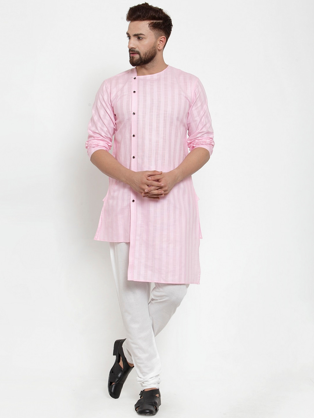 KLOTTHE Men Pink & White Self Design Kurta with Churidar Pyjamas