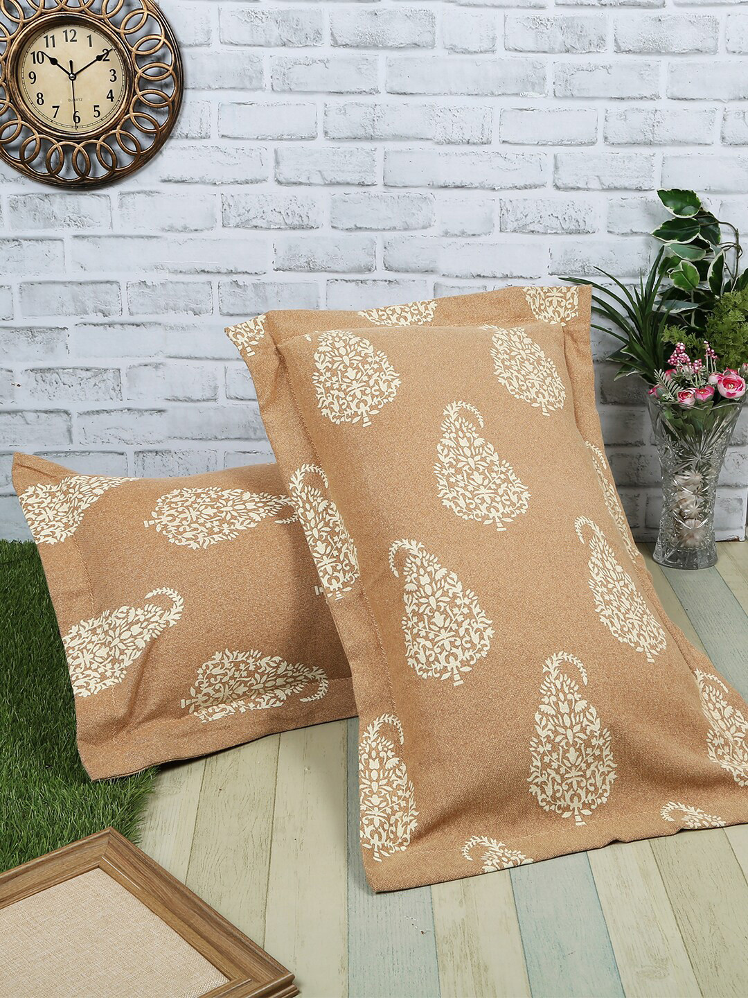 Soumya Set of 2 Beige Printed Pillow Covers