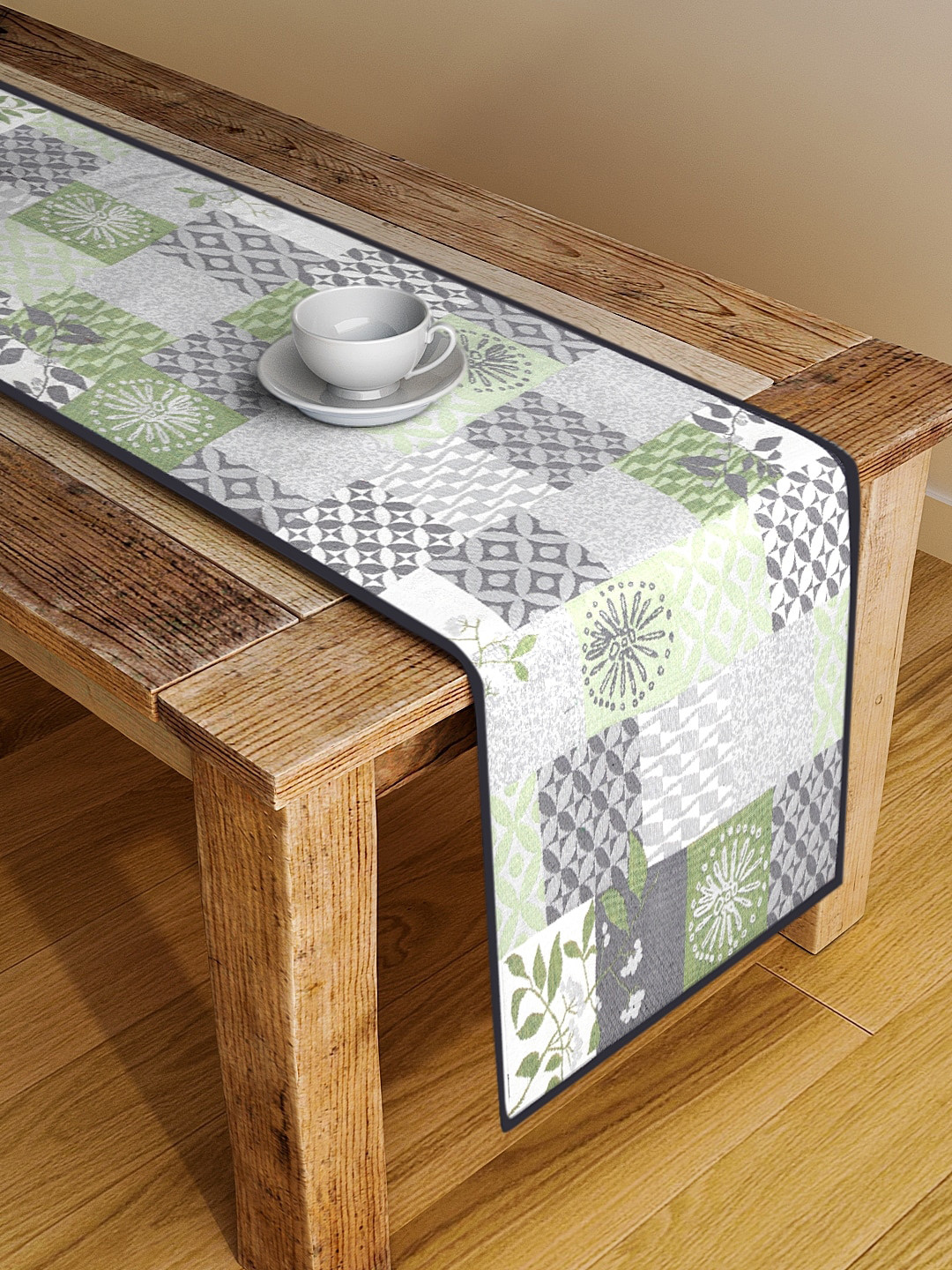 KLOTTHE Set of 3 White & Grey Woven-Design Table Runner