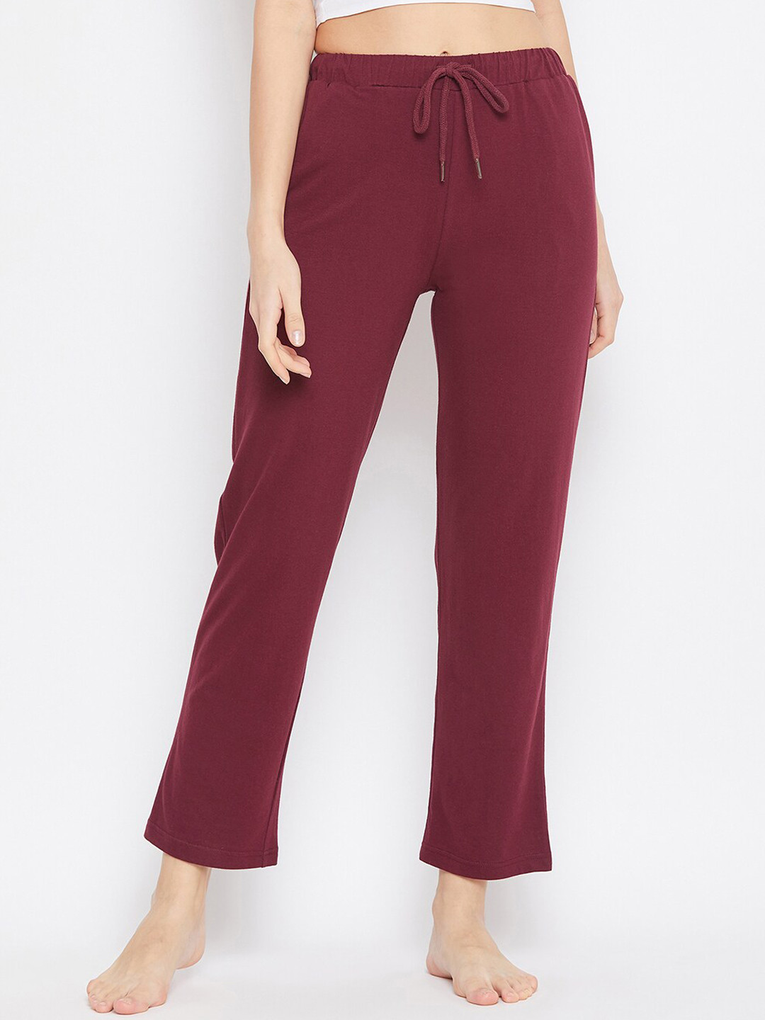 Hypernation Women Maroon Solid Cotton Lounge Pants