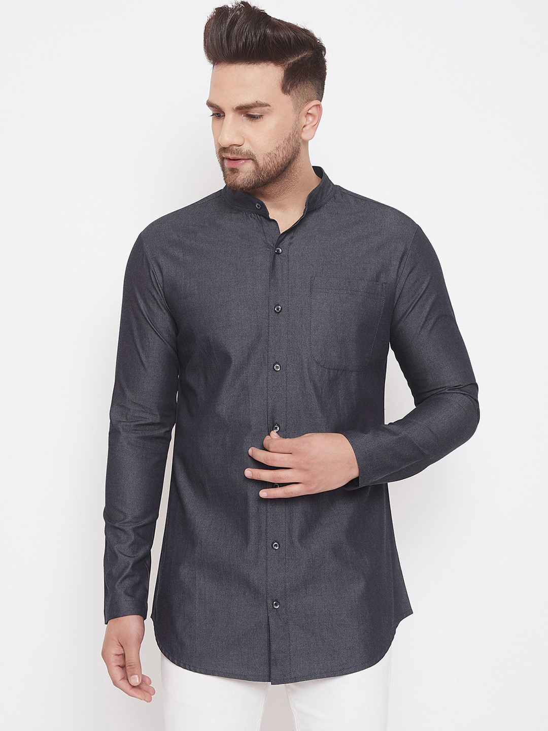 Hypernation Men Charcoal Grey Regular Fit Solid Cotton Denim Casual Shirt