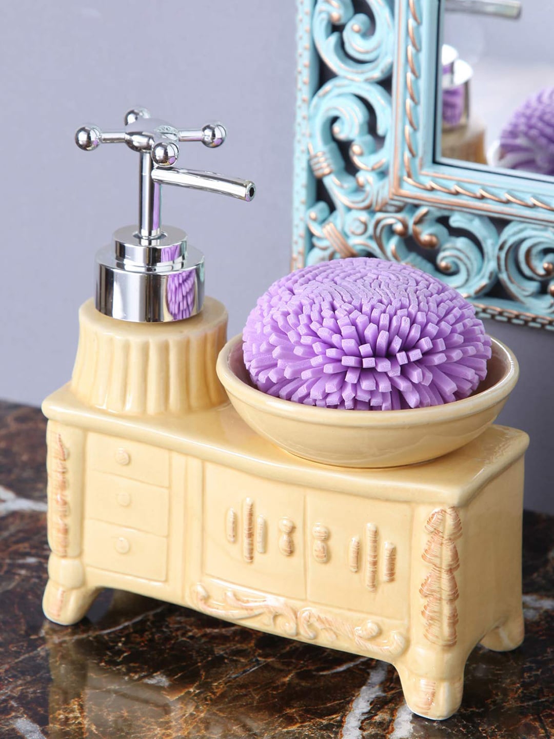 Wash basin soap holder clearance