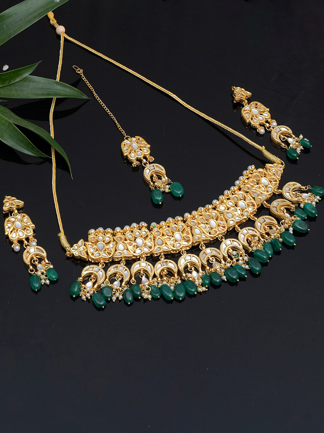 Silvermerc Designs Gold Plated  Green & White Kundan Studded Jadau Jewellery Set