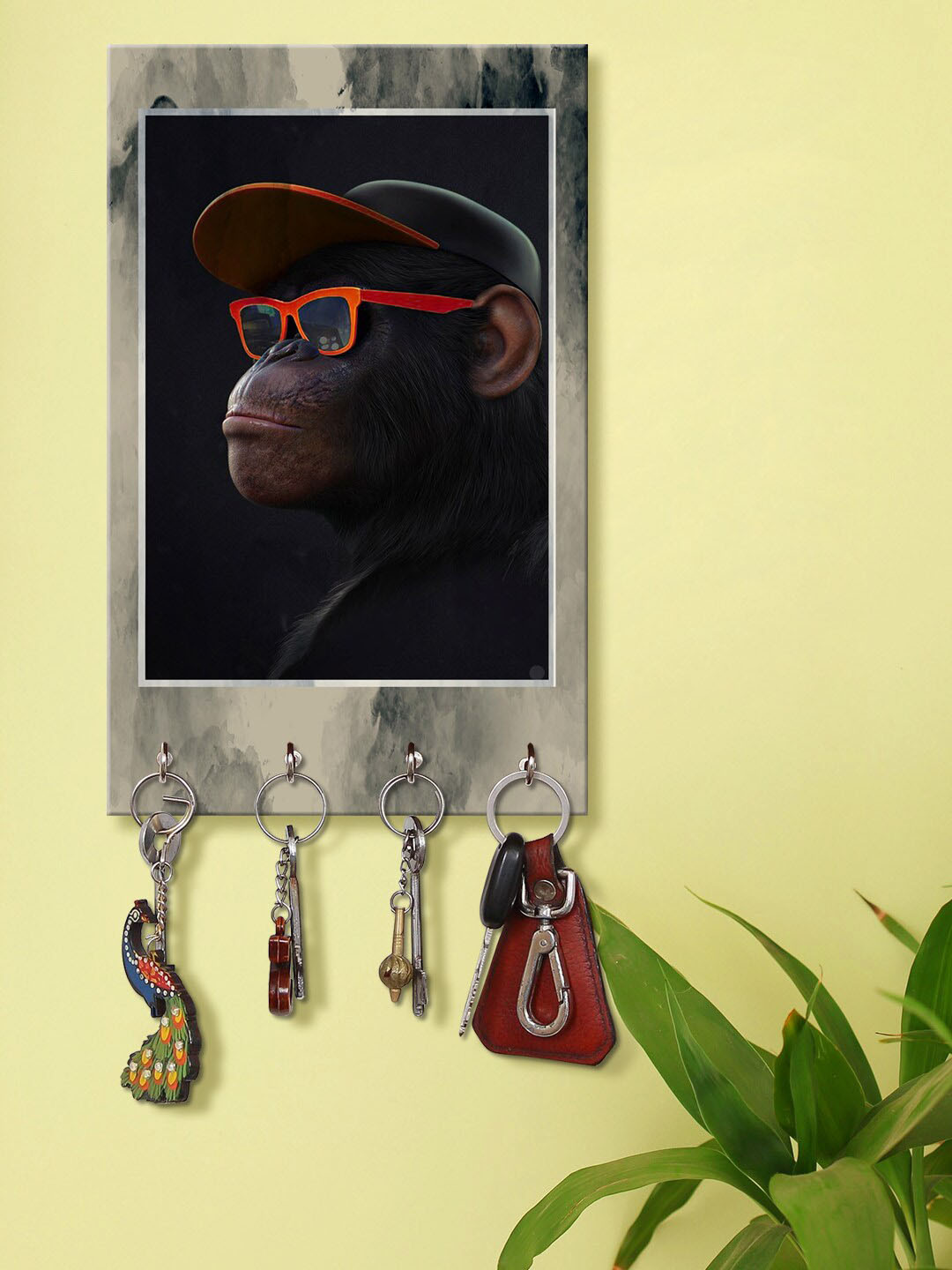 999Store Grey & Black Gorilla With Sunglasses Wooden Keyholder