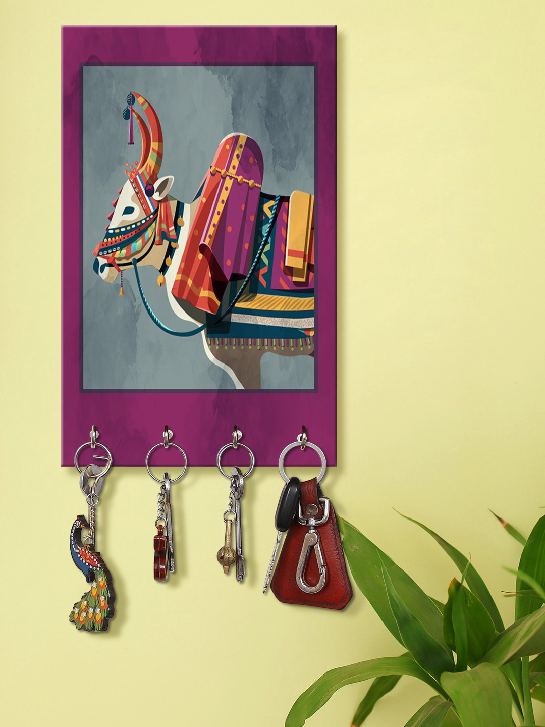 999Store Purple & Red Decorative Bull Printed Wooden Key Holder