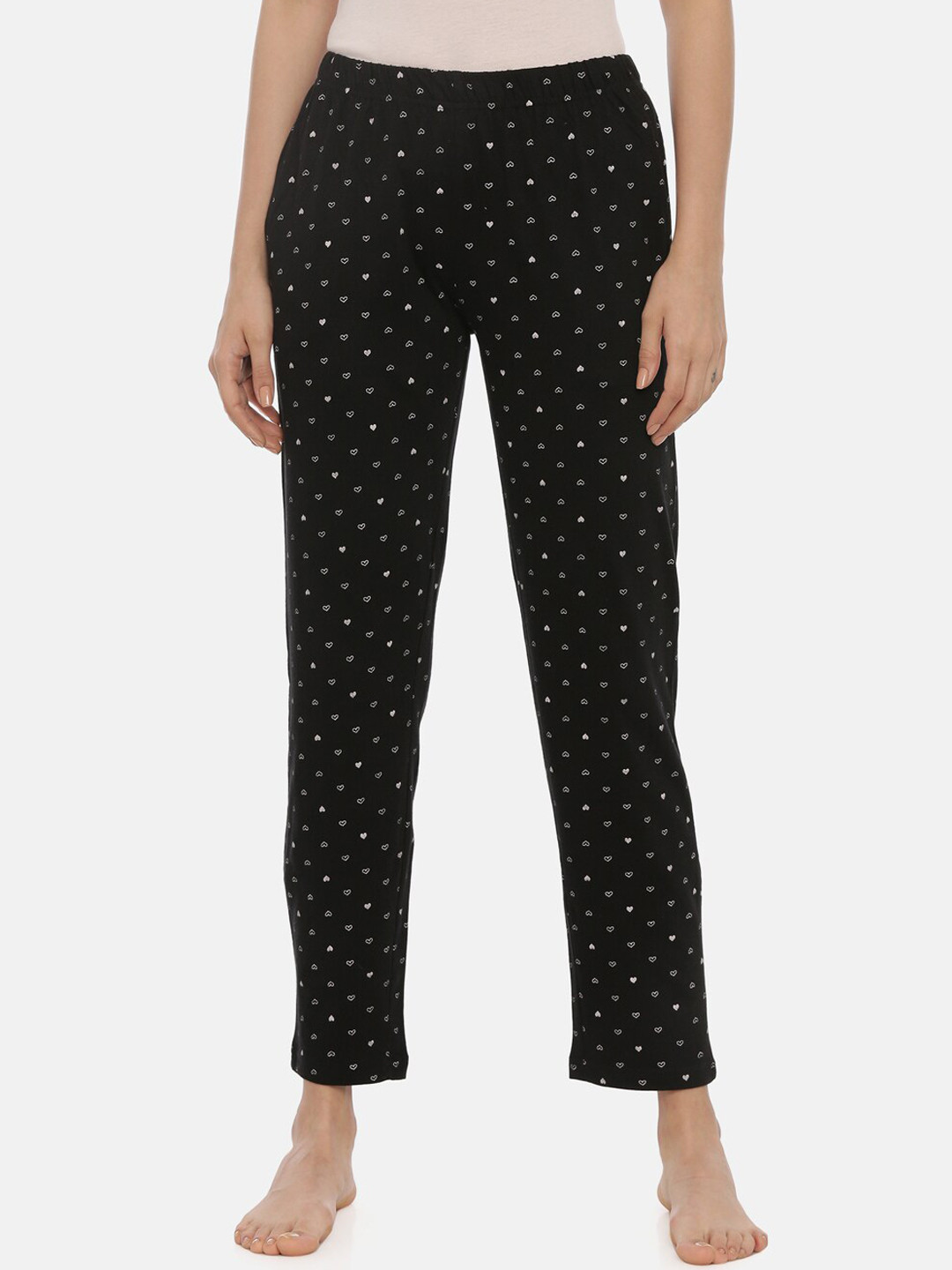 Curare Women Black & White Printed Cotton Lounge Pants