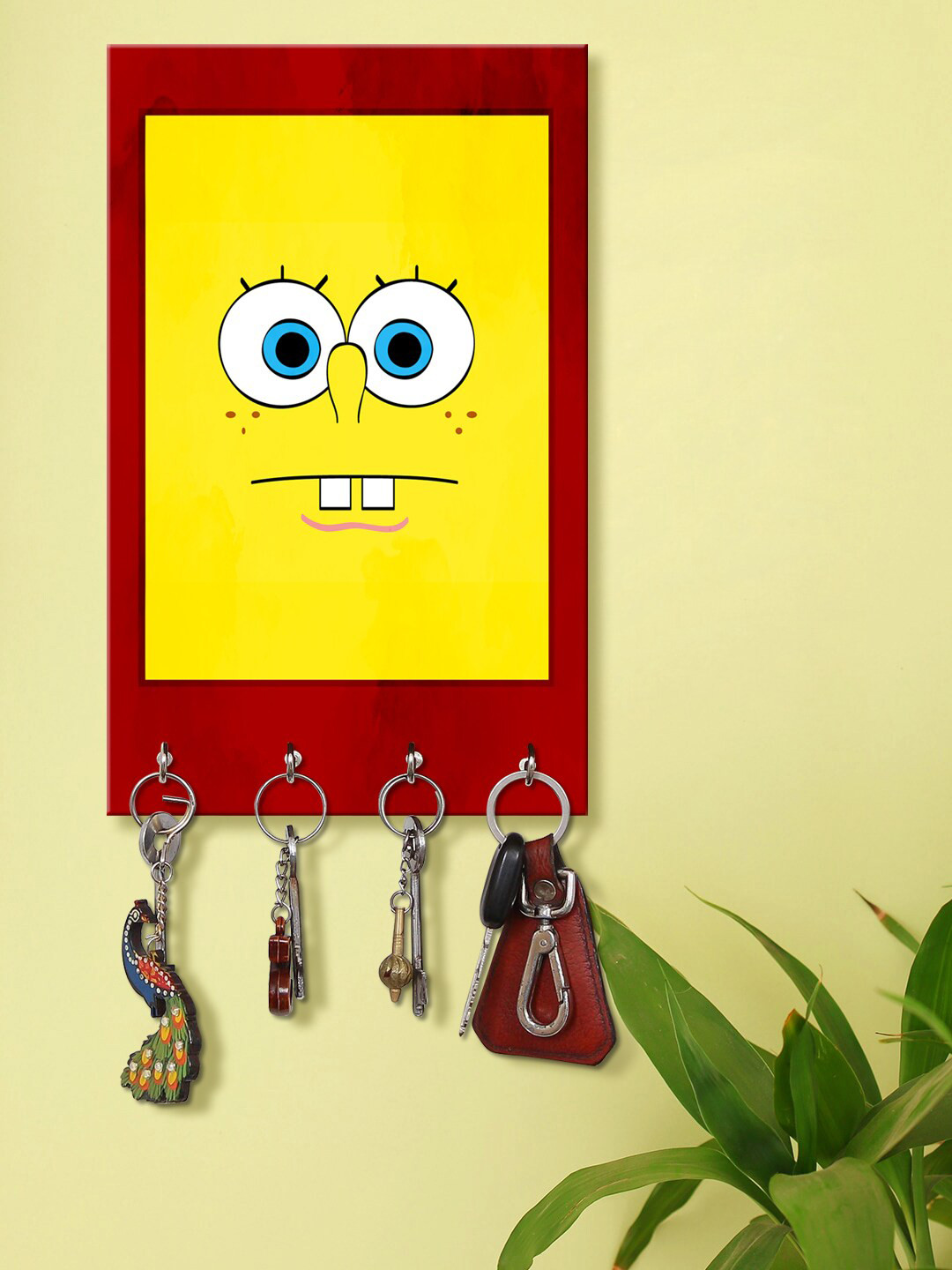 999Store Yellow & Red SpongeBob Cartoon Wall Mount Wooden Keyholder
