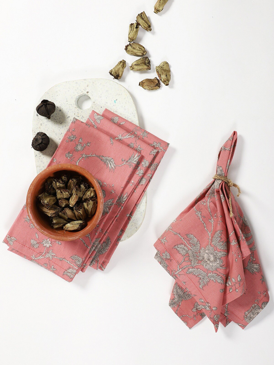 Contrast Living Set Of 4 Red & Green Printed Table Napkins