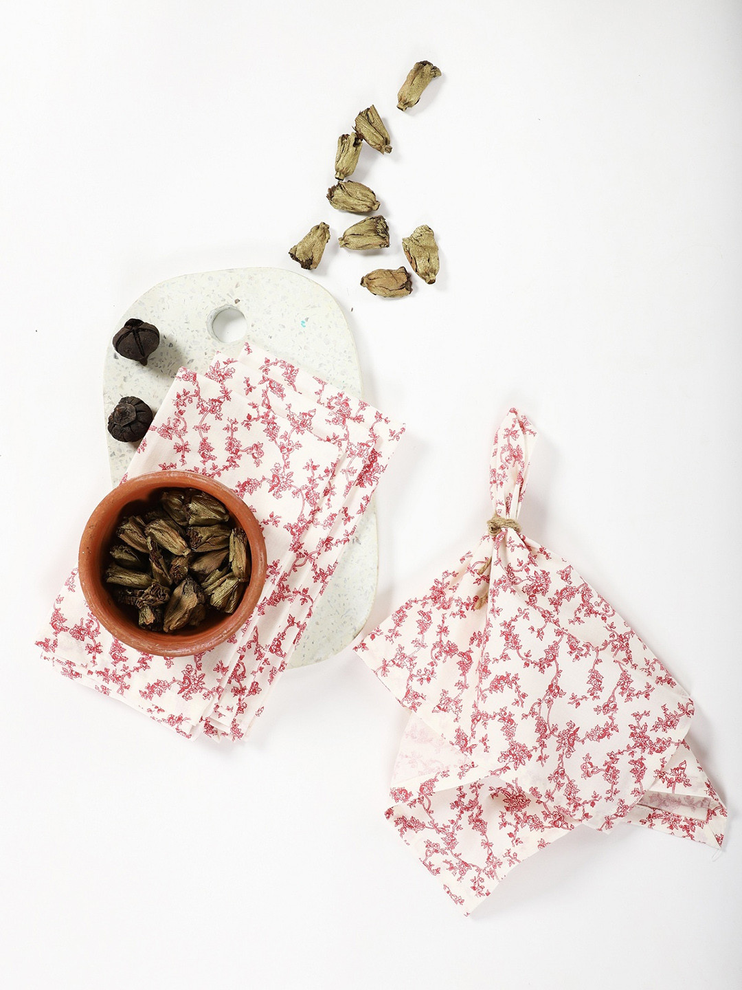 Contrast Living Set Of 4 Off-White & Pink Printed Table Napkins