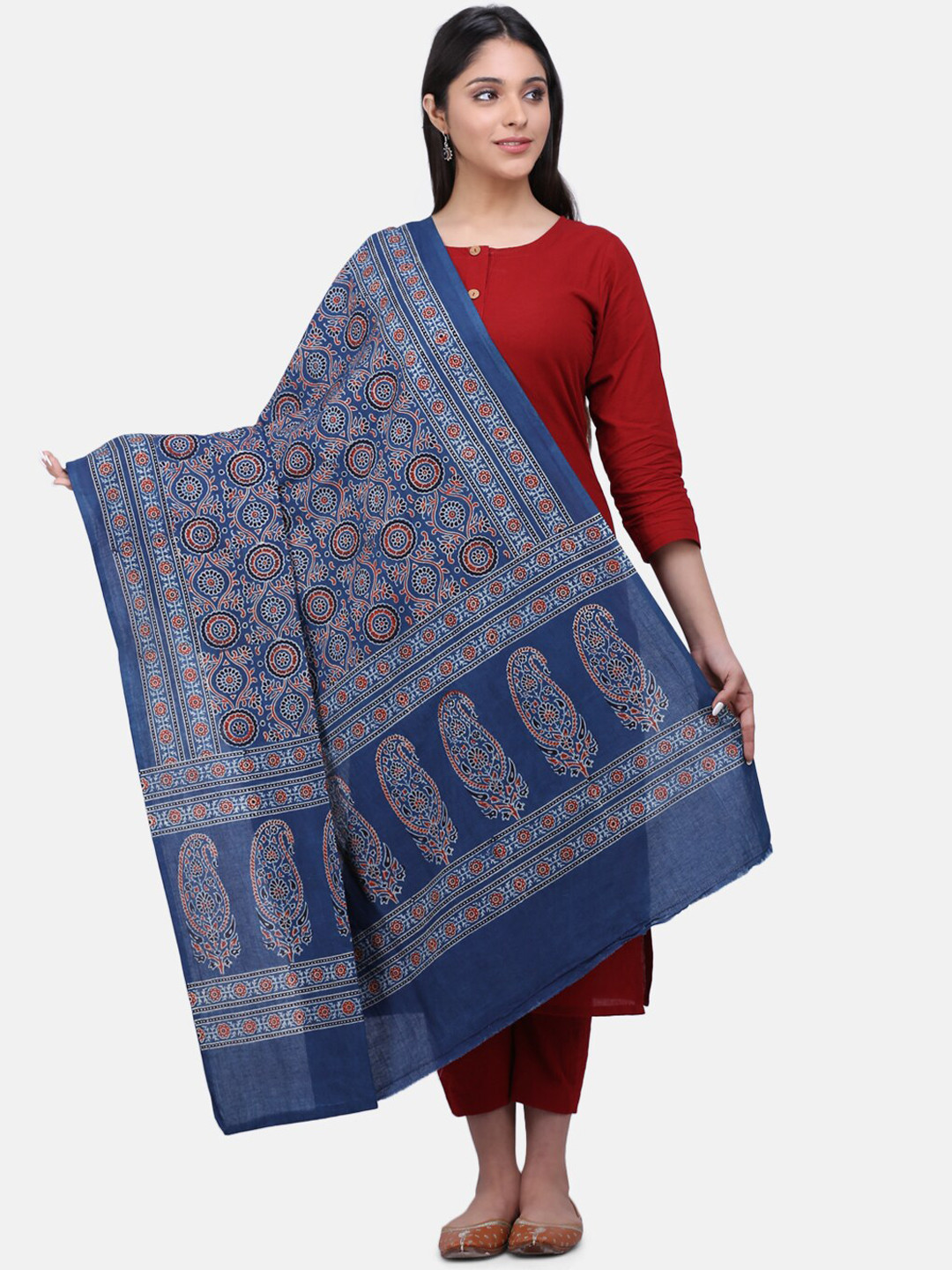 THE WEAVE TRAVELLER Blue & Red Printed Dupatta