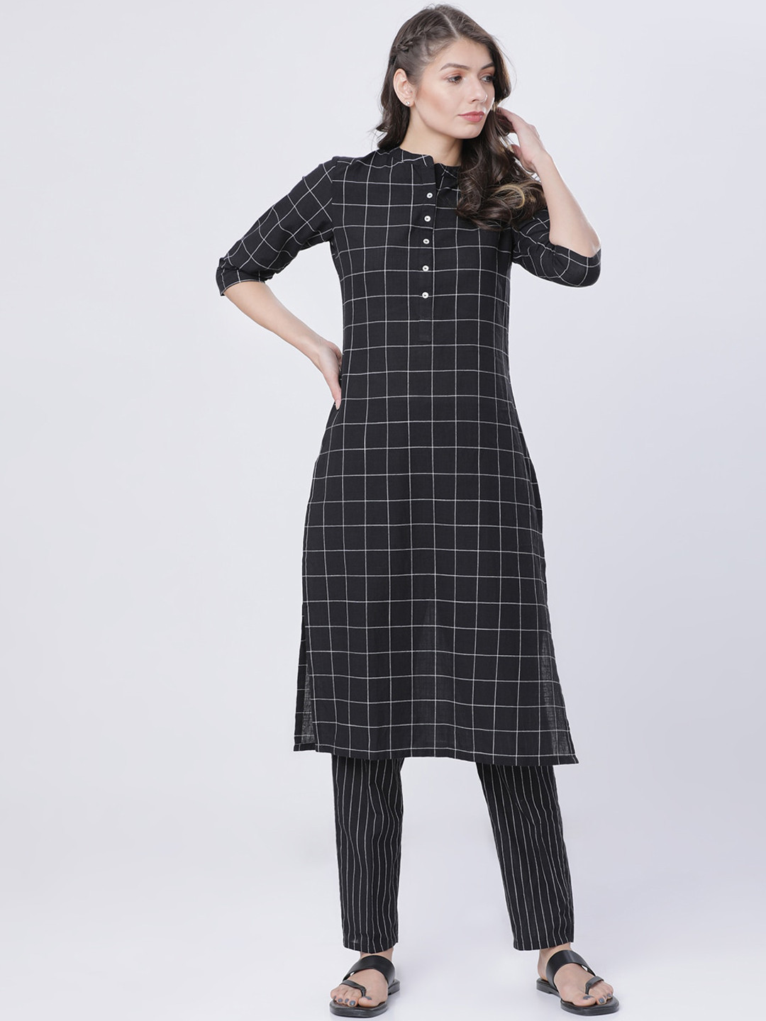 Vishudh Black Checked Mandarin Collar Kurta