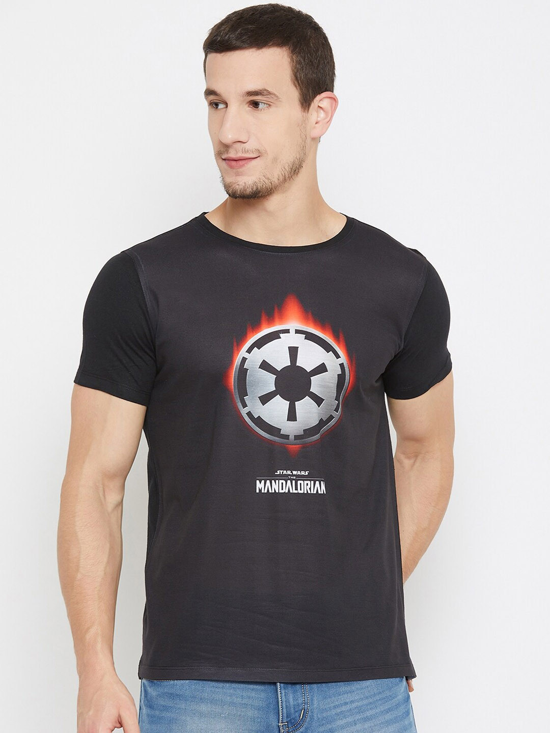 STAR WARS Men Black & Grey Mandalorian Printed Round Neck T-shirt
