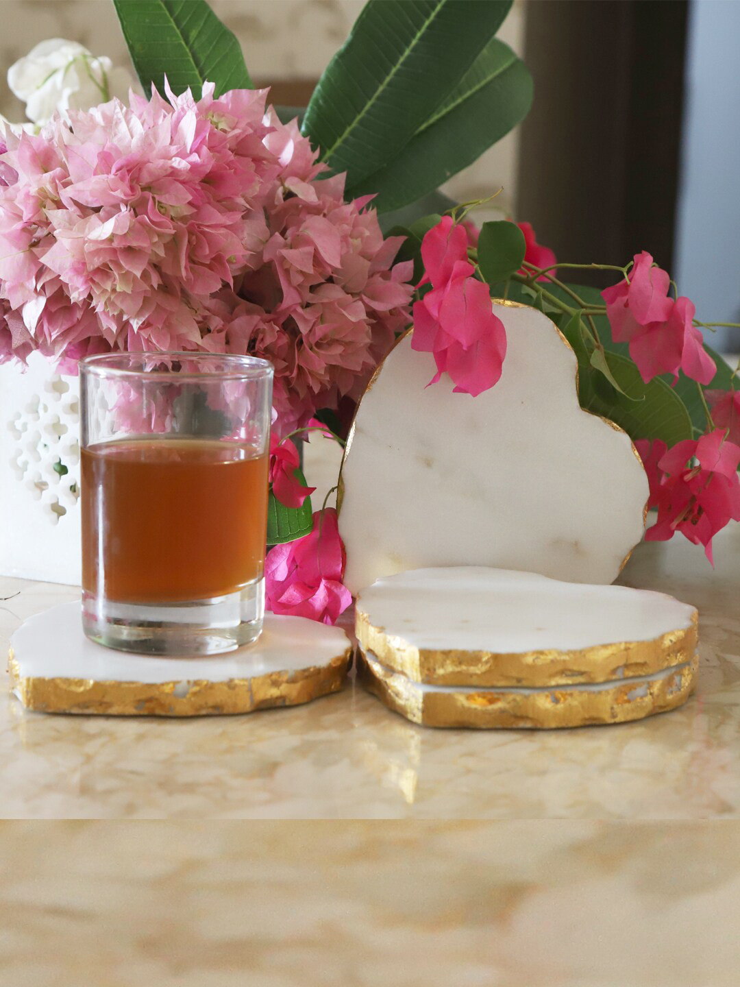 NikkisPride Set Of 4 White & Gold-Toned Marble Coasters