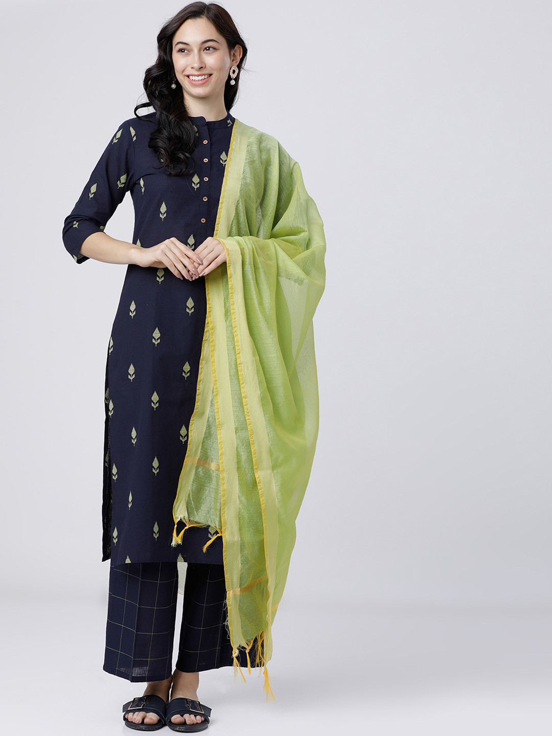 Vishudh Women Navy Blue & Green Printed Kurta with Trousers & Dupatta