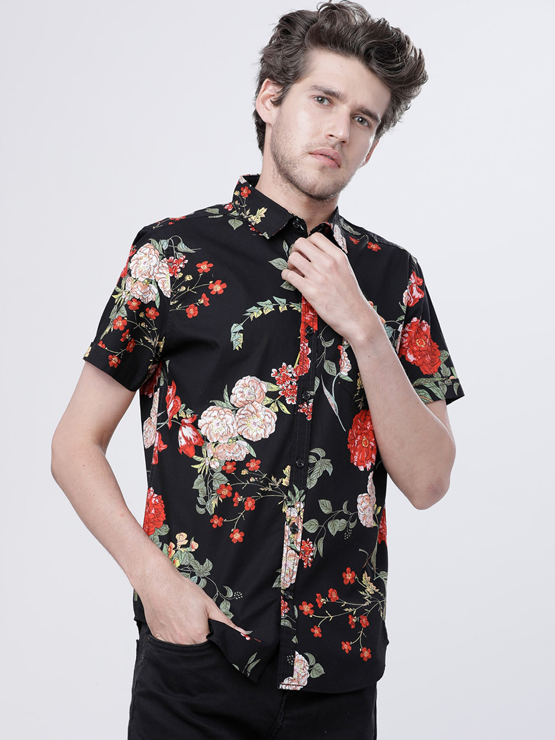 LOCOMOTIVE Men Black & Off-White Slim Fit Printed Casual Shirt