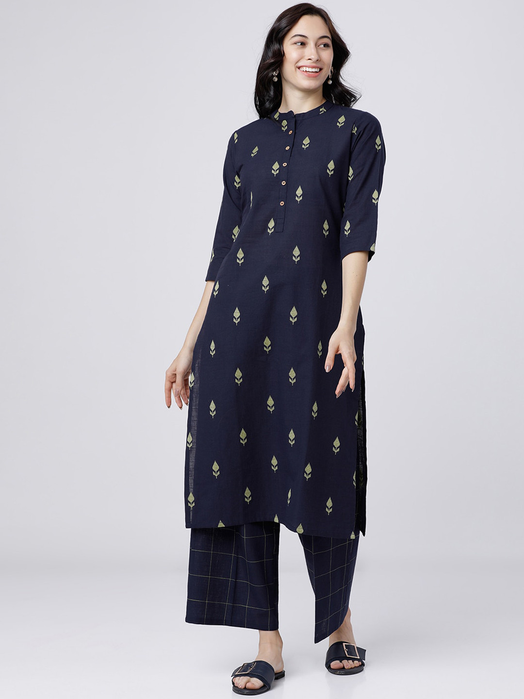 Vishudh Navy Blue & Lime Green Floral Printed Kurta