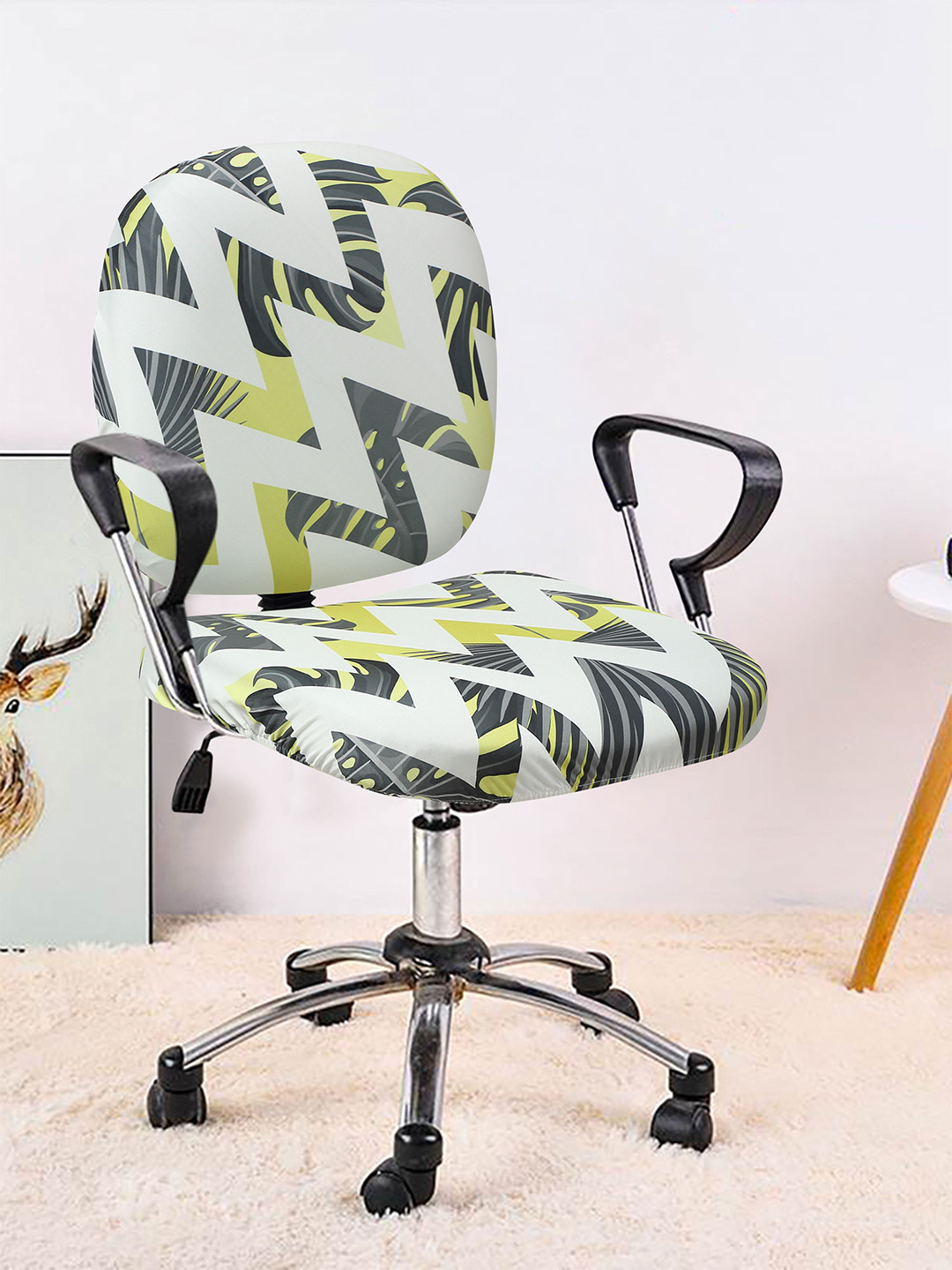 Cortina White & Grey Printed Chair Cover