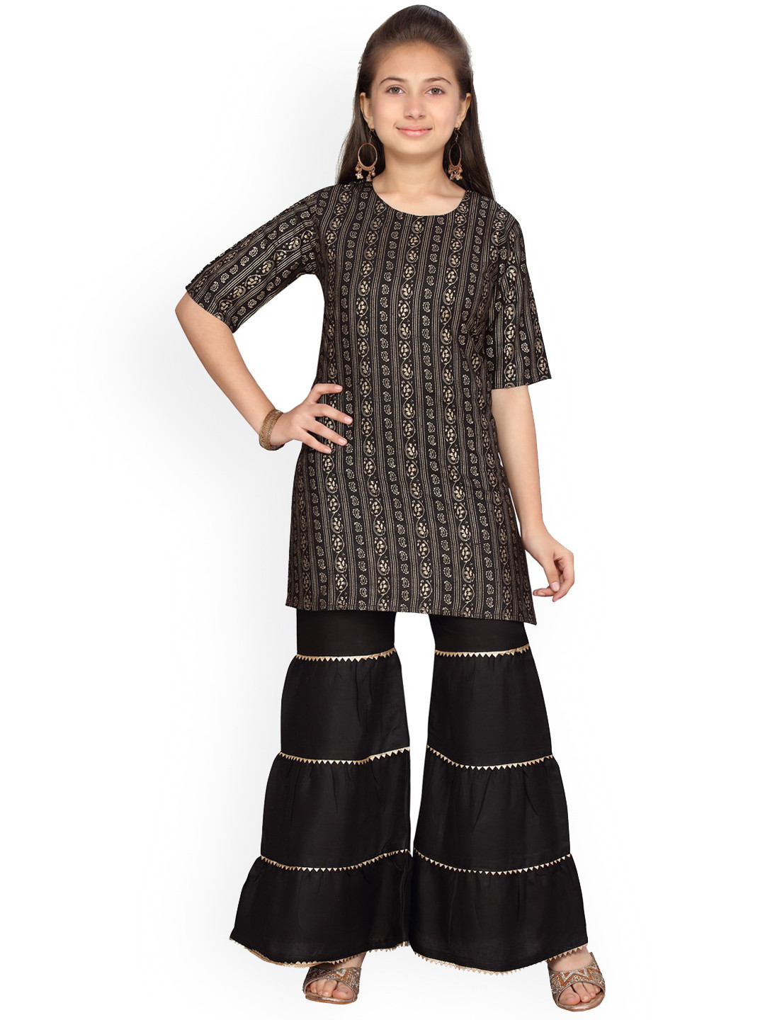 Aarika Girls Black & Gold-Toned Printed Kurta with Sharara