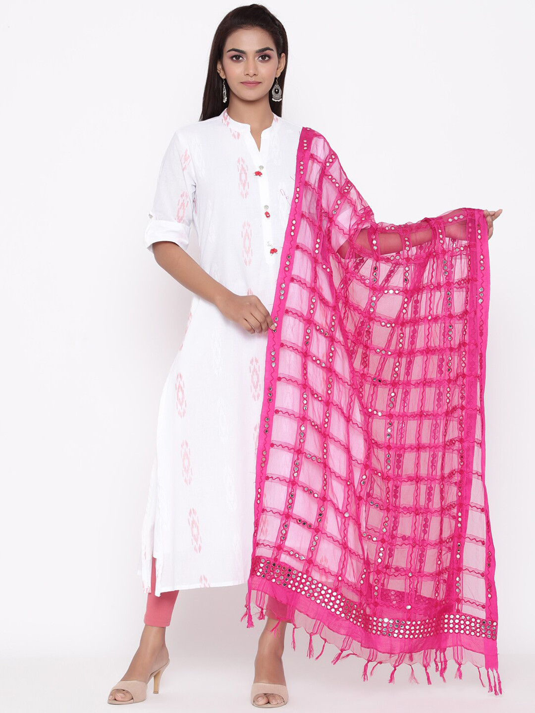 SOUNDARYA Magenta Embroidered Dupatta