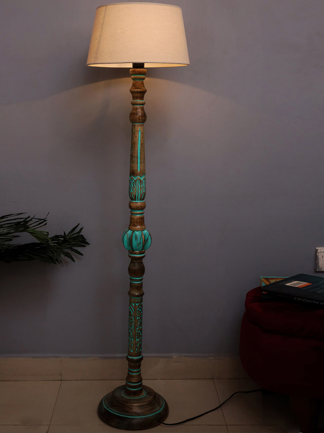 Homesake Off-White & Blue Solid Classic Country Club Lamp with Shade