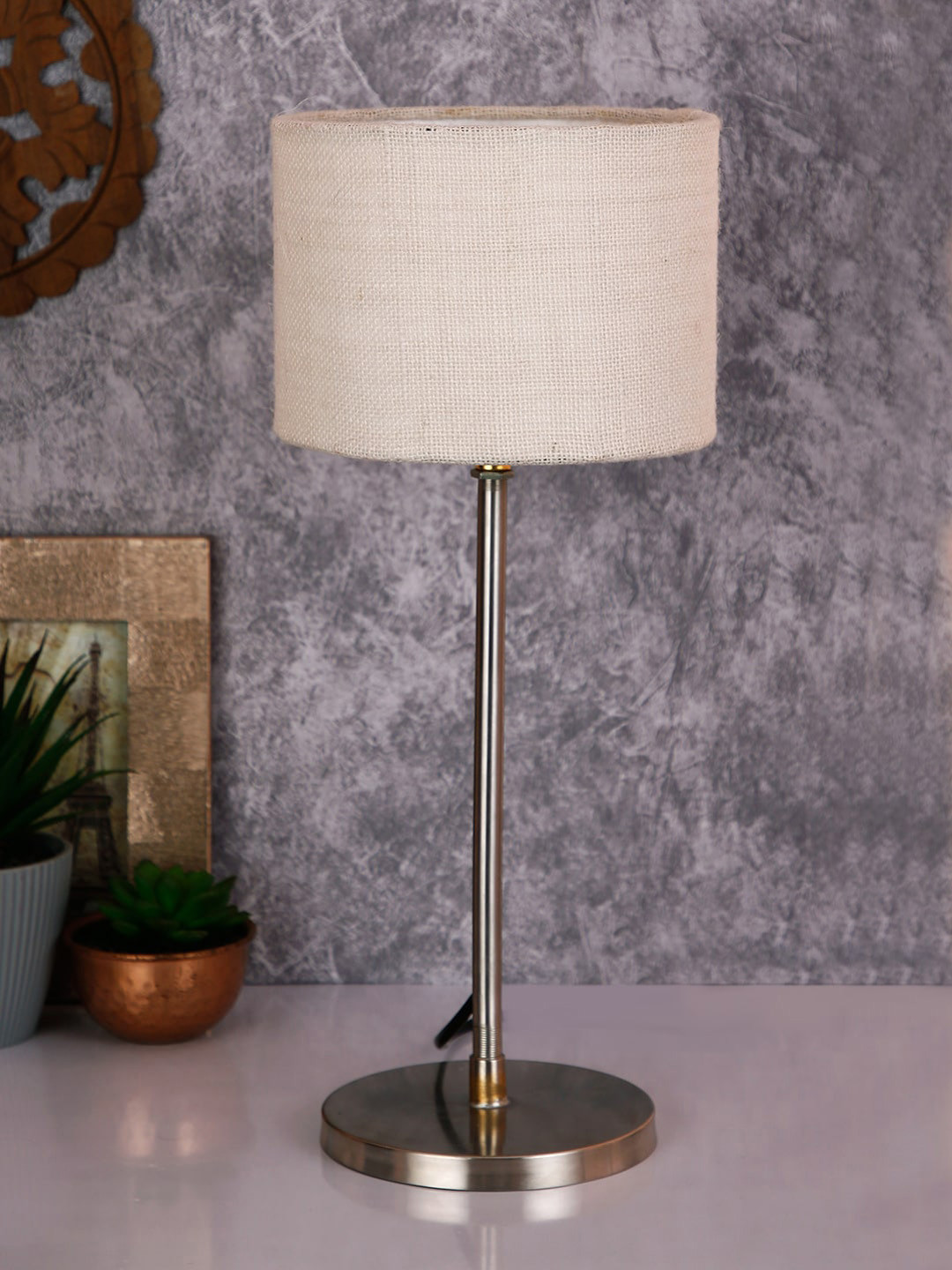 Devansh White Solid Traditional Buffet Table Lamp