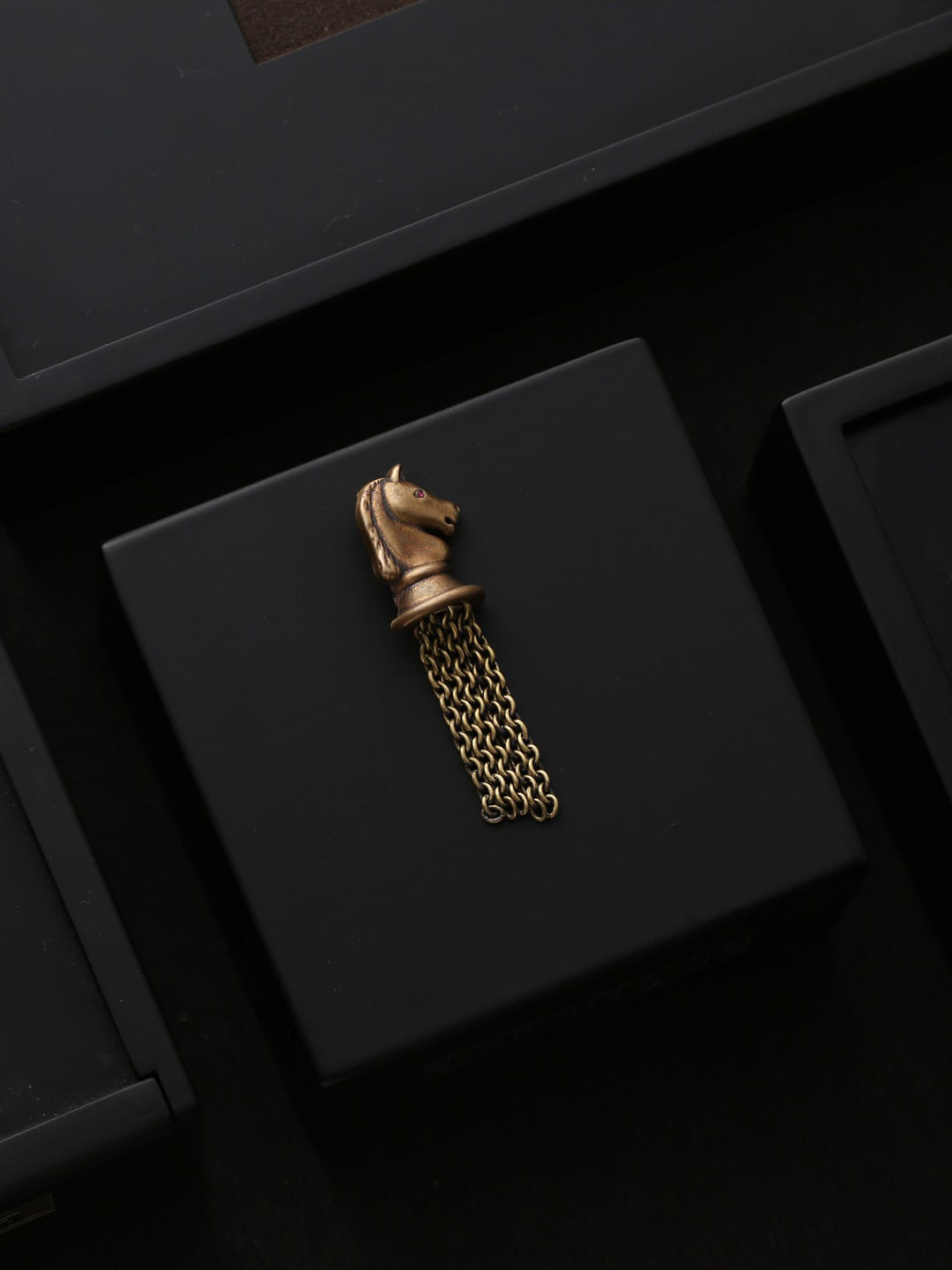 COSA NOSTRAA Men Antique Gold-Toned The Knight Tasselled Statement Brooch