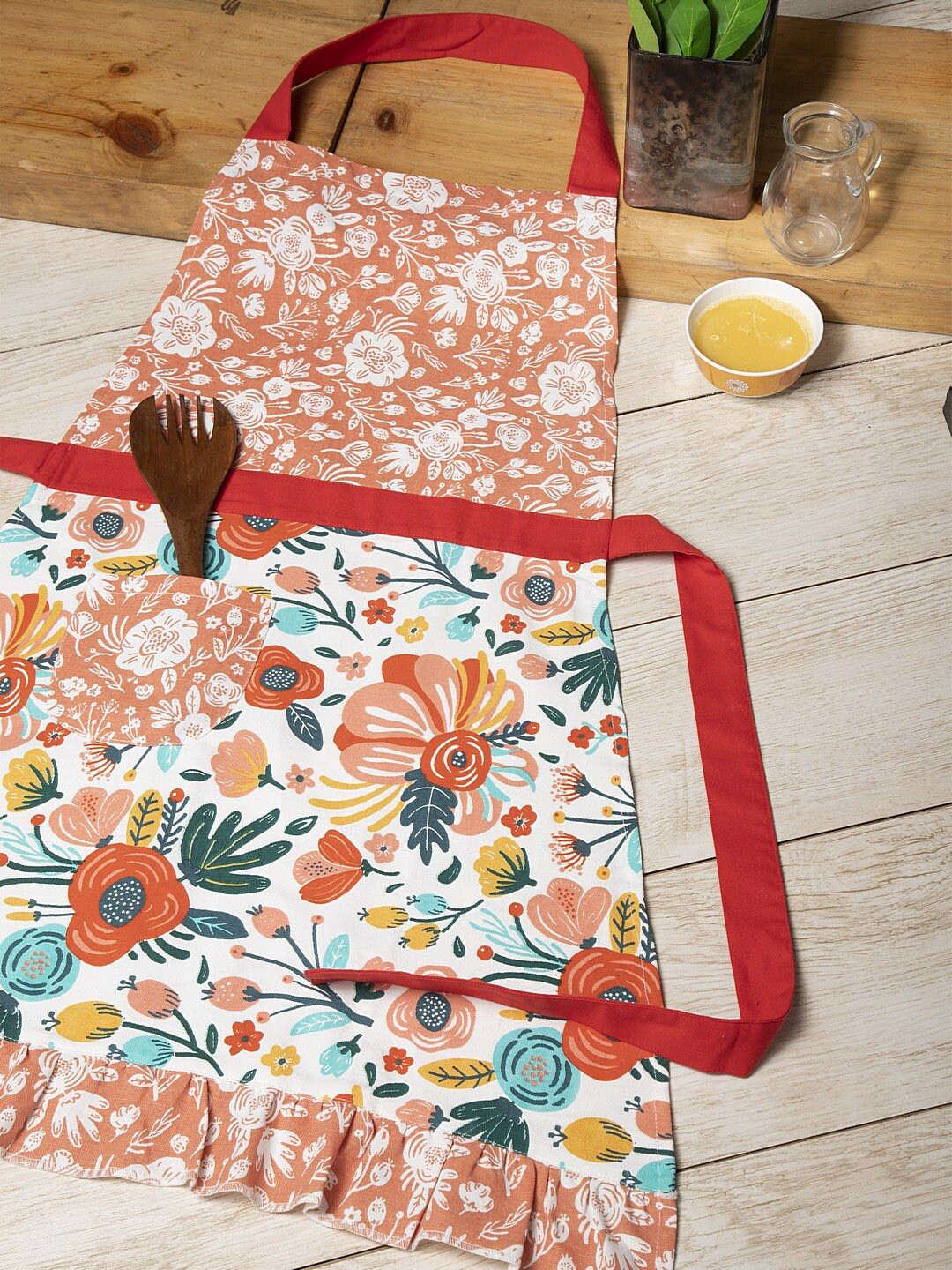 BLANC9 Unisex Orange & White Floral Printed Cotton Apron