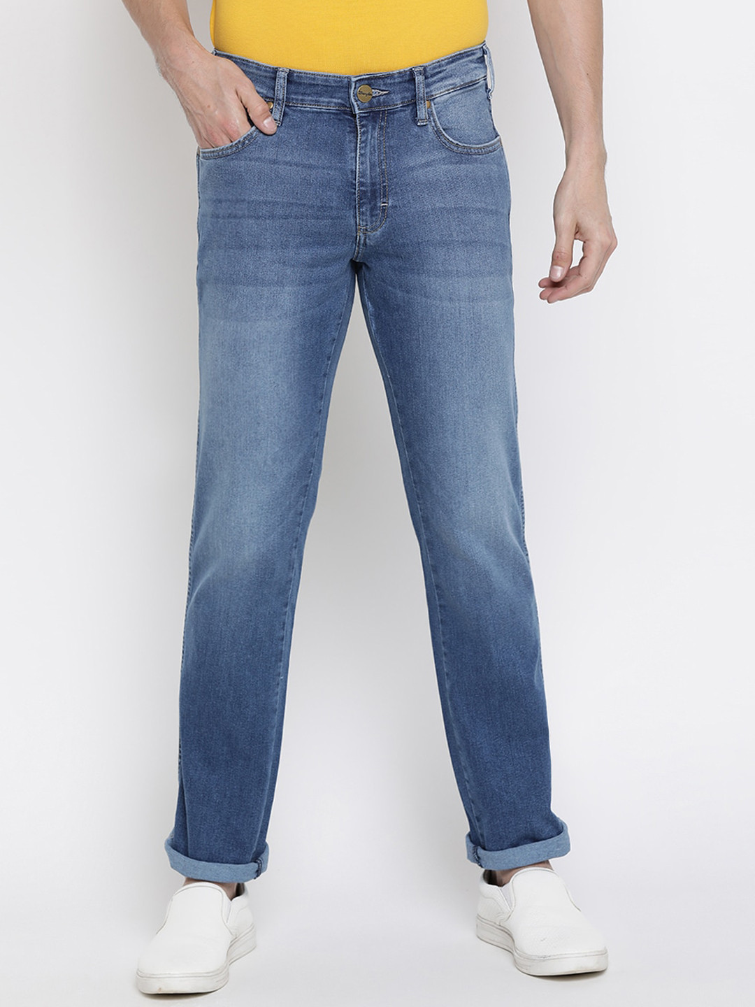 Wrangler Men Blue Slim Fit Mid-Rise Clean Look Jeans